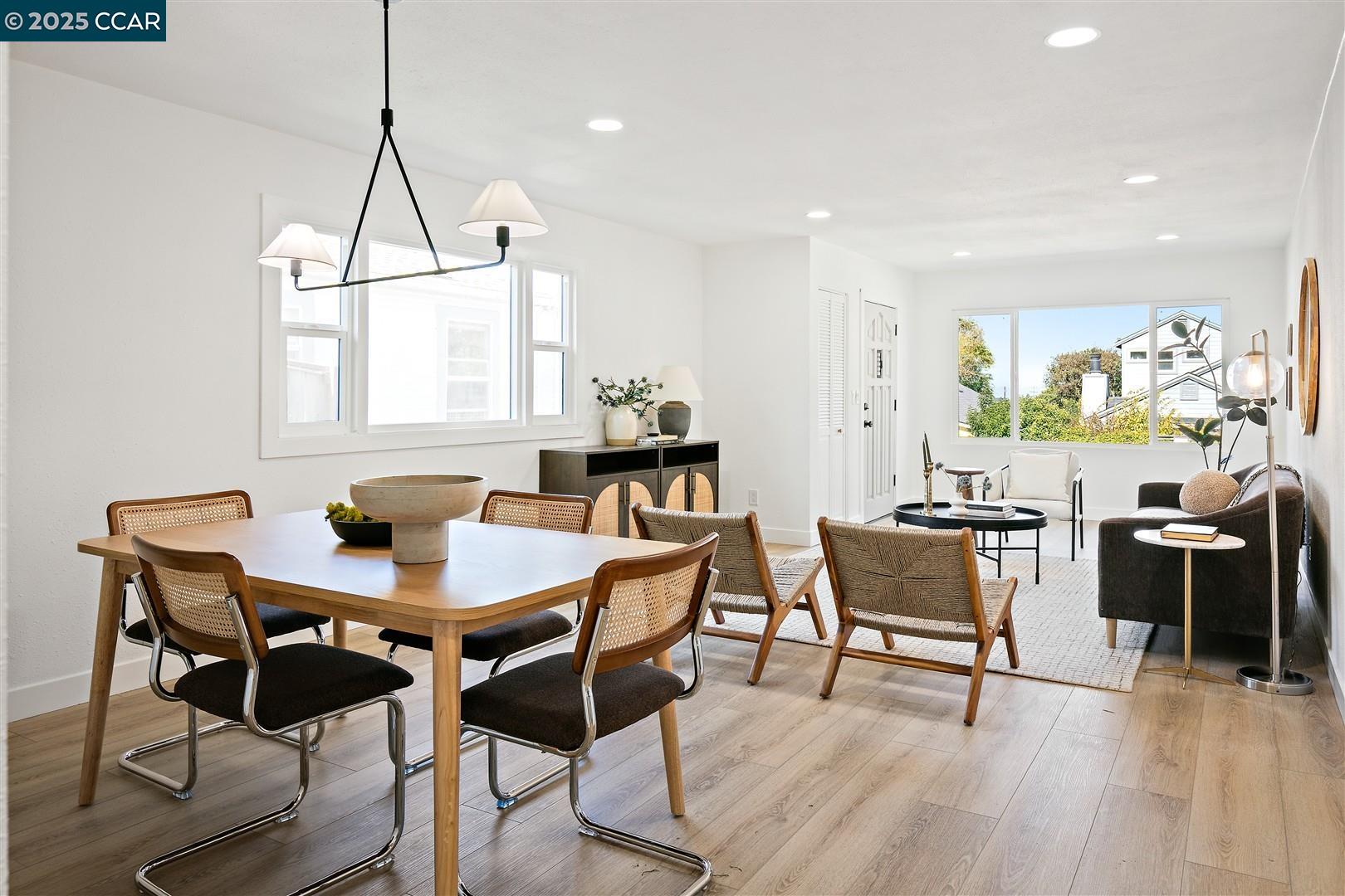 Detail Gallery Image 8 of 35 For 1511 Olive Ave, Richmond,  CA 94805 - 2 Beds | 2 Baths