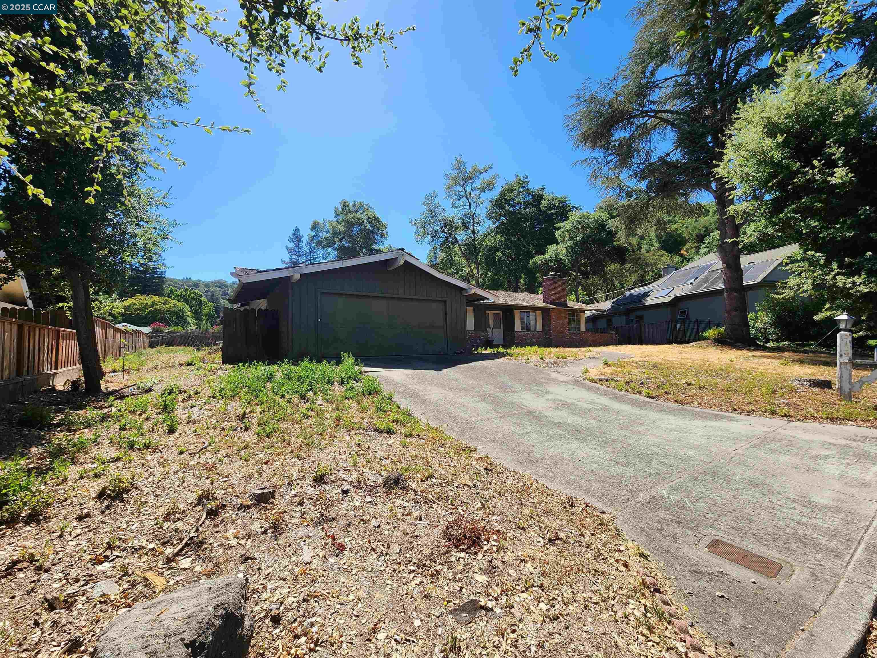 Detail Gallery Image 4 of 4 For 3139 via Larga, Alamo,  CA 94507 - 4 Beds | 2 Baths