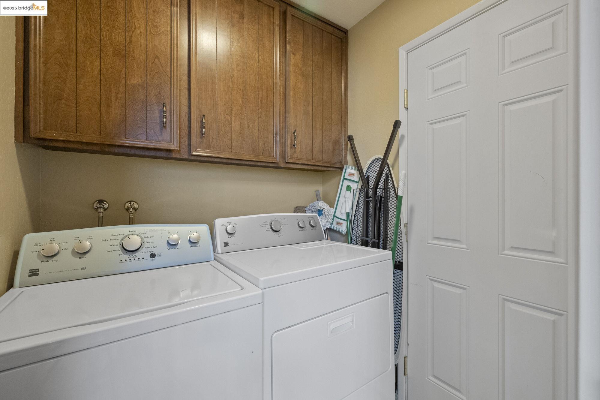 Detail Gallery Image 16 of 19 For 24018 Tuyu, Mi Wuk Village,  CA 95346 - 3 Beds | 2 Baths