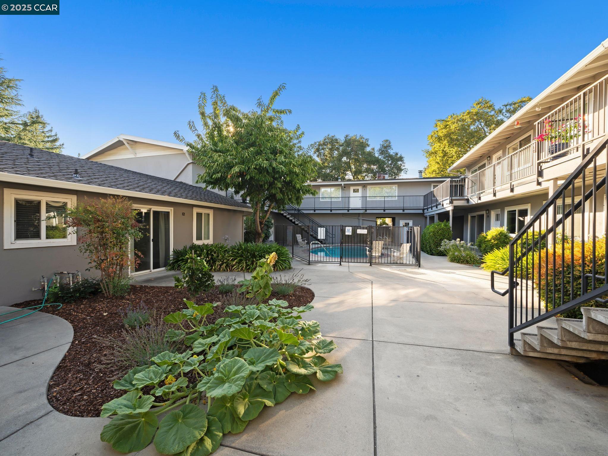 Detail Gallery Image 22 of 29 For 200 El Dorado Ave #17,  Danville,  CA 94526 - 2 Beds | 2 Baths