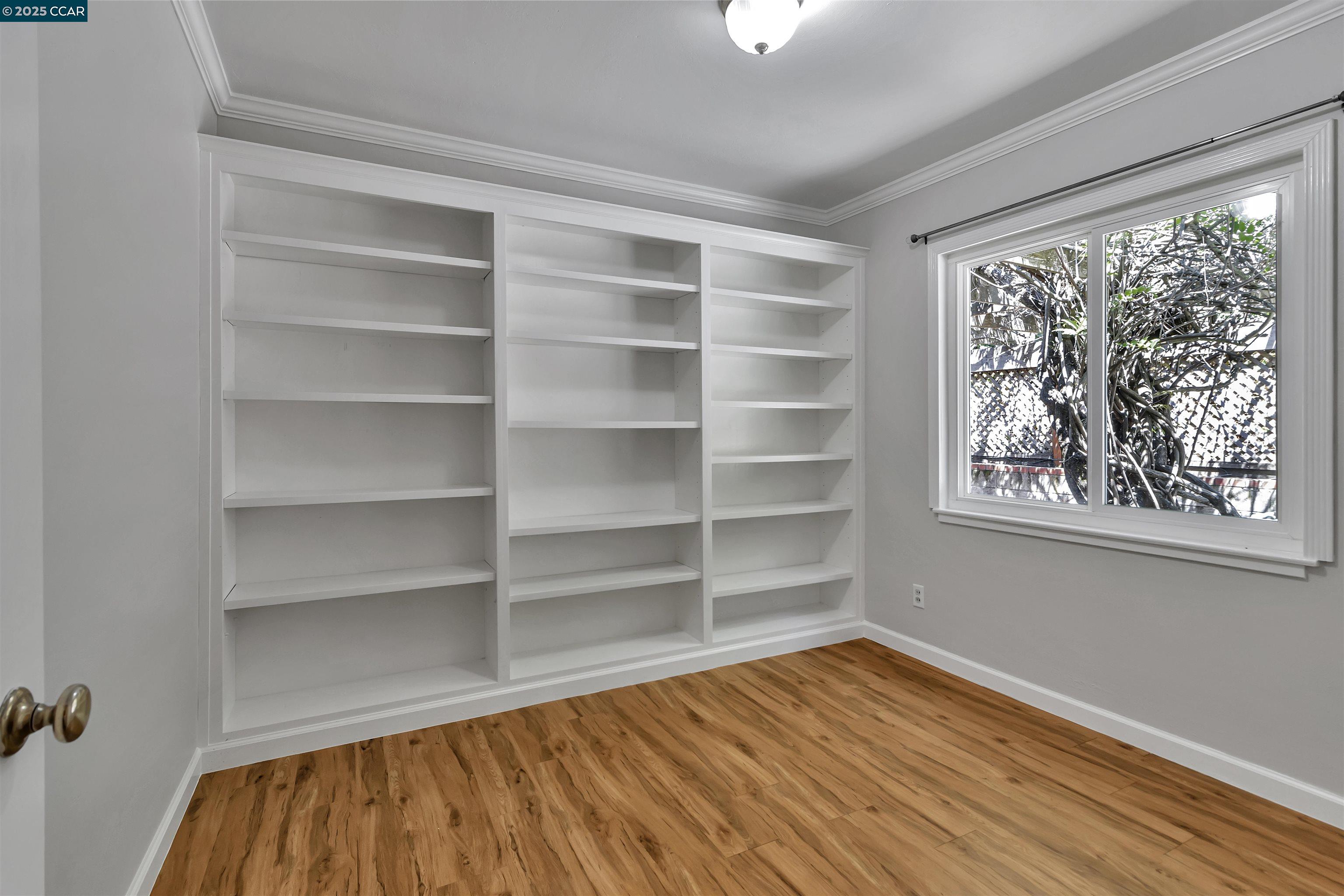 Detail Gallery Image 14 of 28 For 520 Dawkins Dr, Lafayette,  CA 94549 - 4 Beds | 2/1 Baths