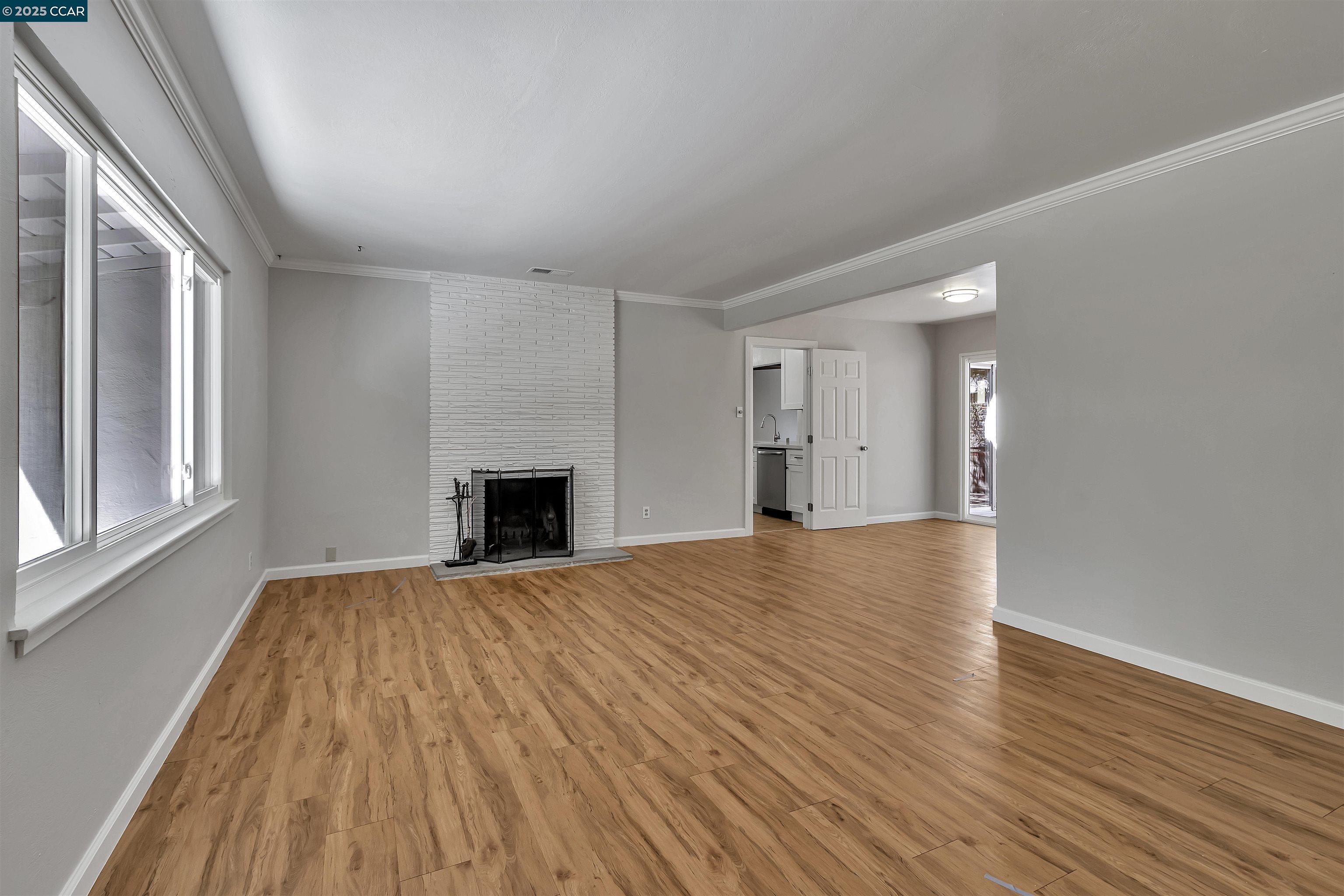 Detail Gallery Image 9 of 28 For 520 Dawkins Dr, Lafayette,  CA 94549 - 4 Beds | 2/1 Baths