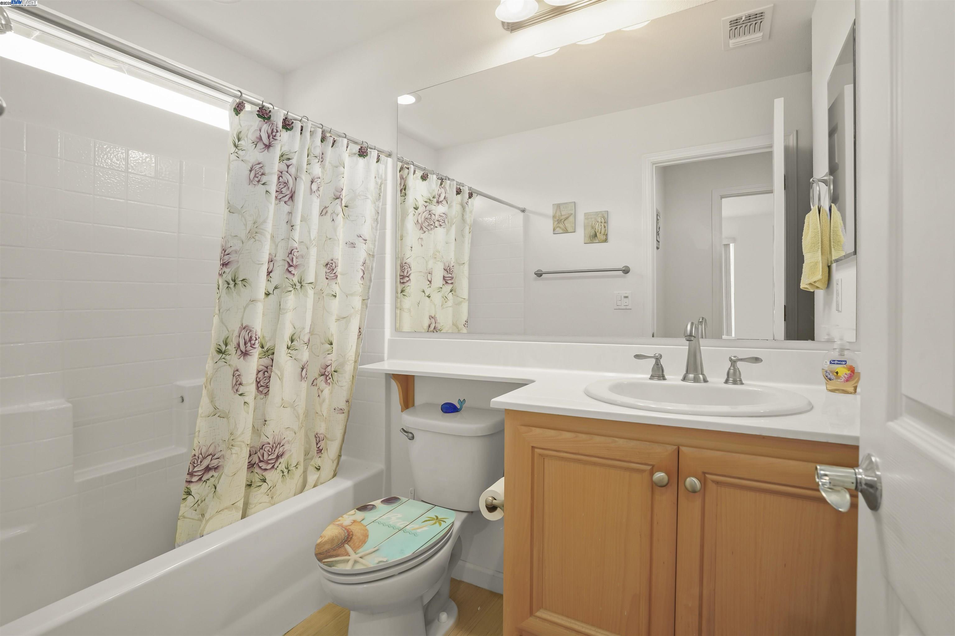 Detail Gallery Image 18 of 40 For 422 Saddle Rock Ln, Rio Vista,  CA 94571 - 2 Beds | 2 Baths