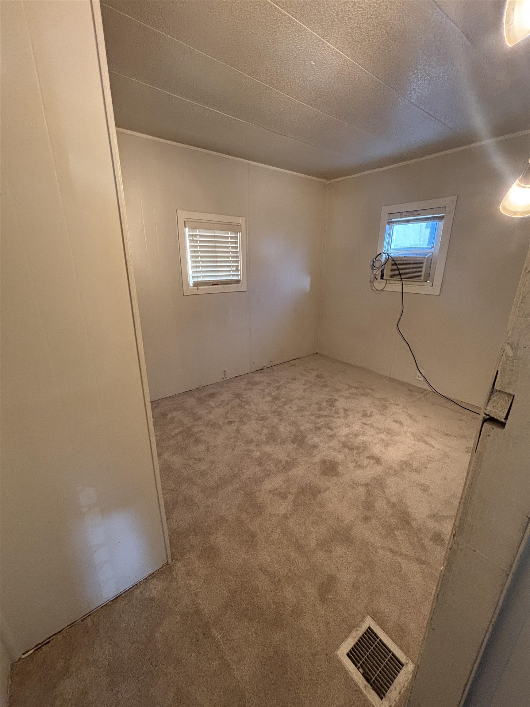 Detail Gallery Image 9 of 10 For 1550 162nd Ave. #69,  San Leandro,  CA 94578 - 2 Beds | 1 Baths