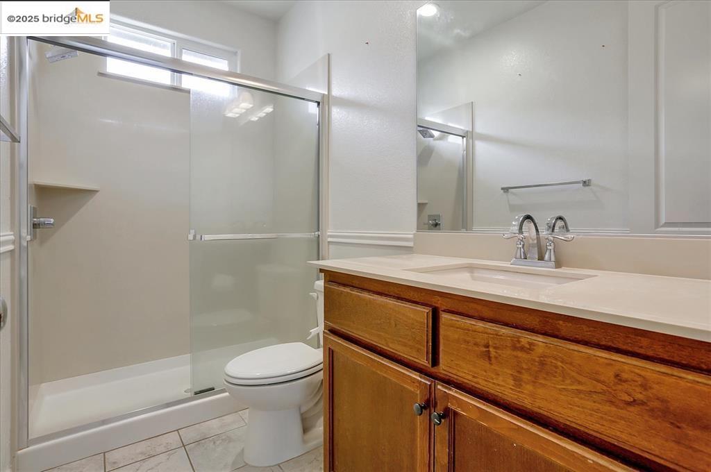 Detail Gallery Image 17 of 26 For 809 Bluestone Dr, Oakley,  CA 94561-3066 - 4 Beds | 3 Baths