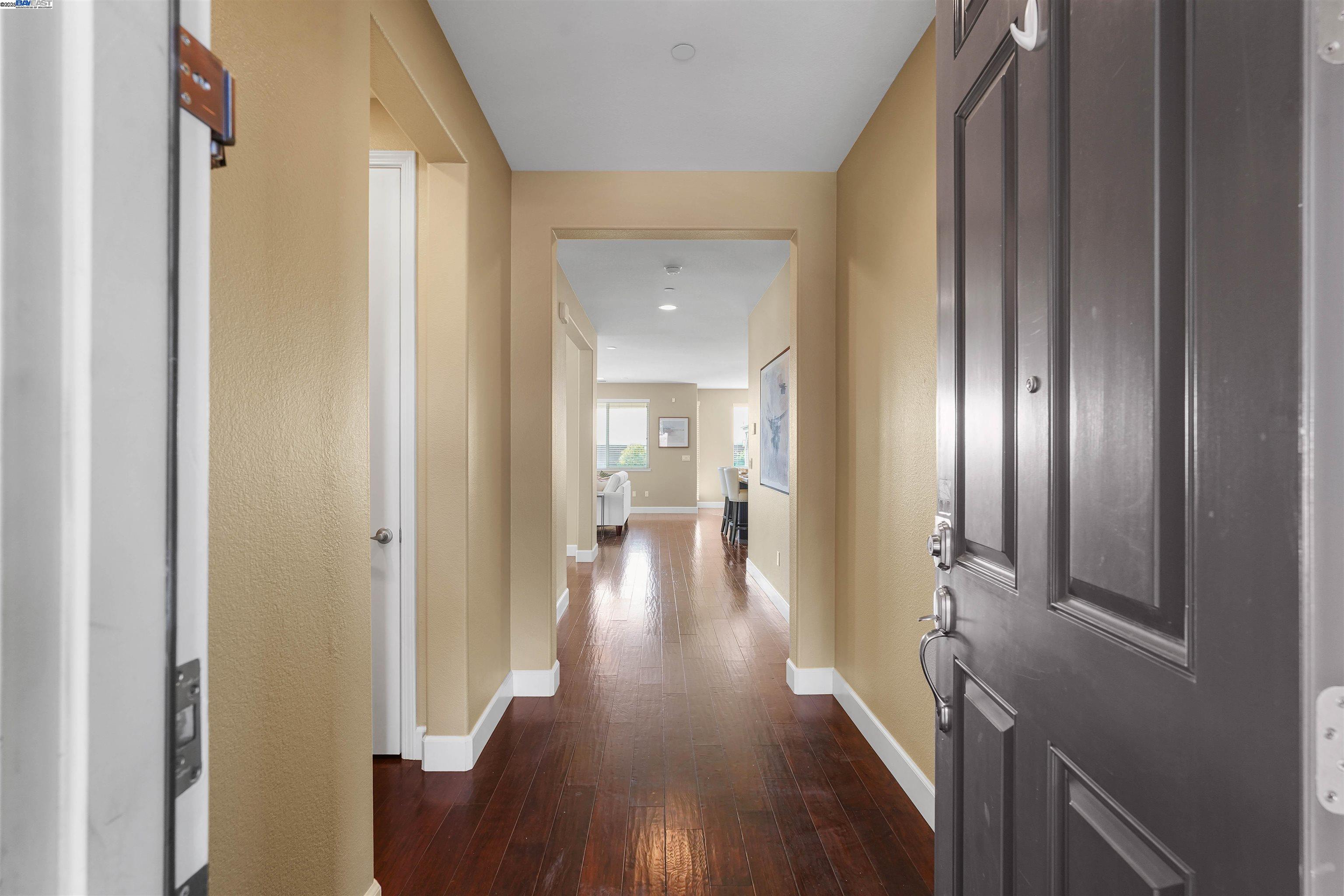 Detail Gallery Image 2 of 53 For 2417 Stalsburg Dr, Tracy,  CA 95376 - 4 Beds | 3 Baths