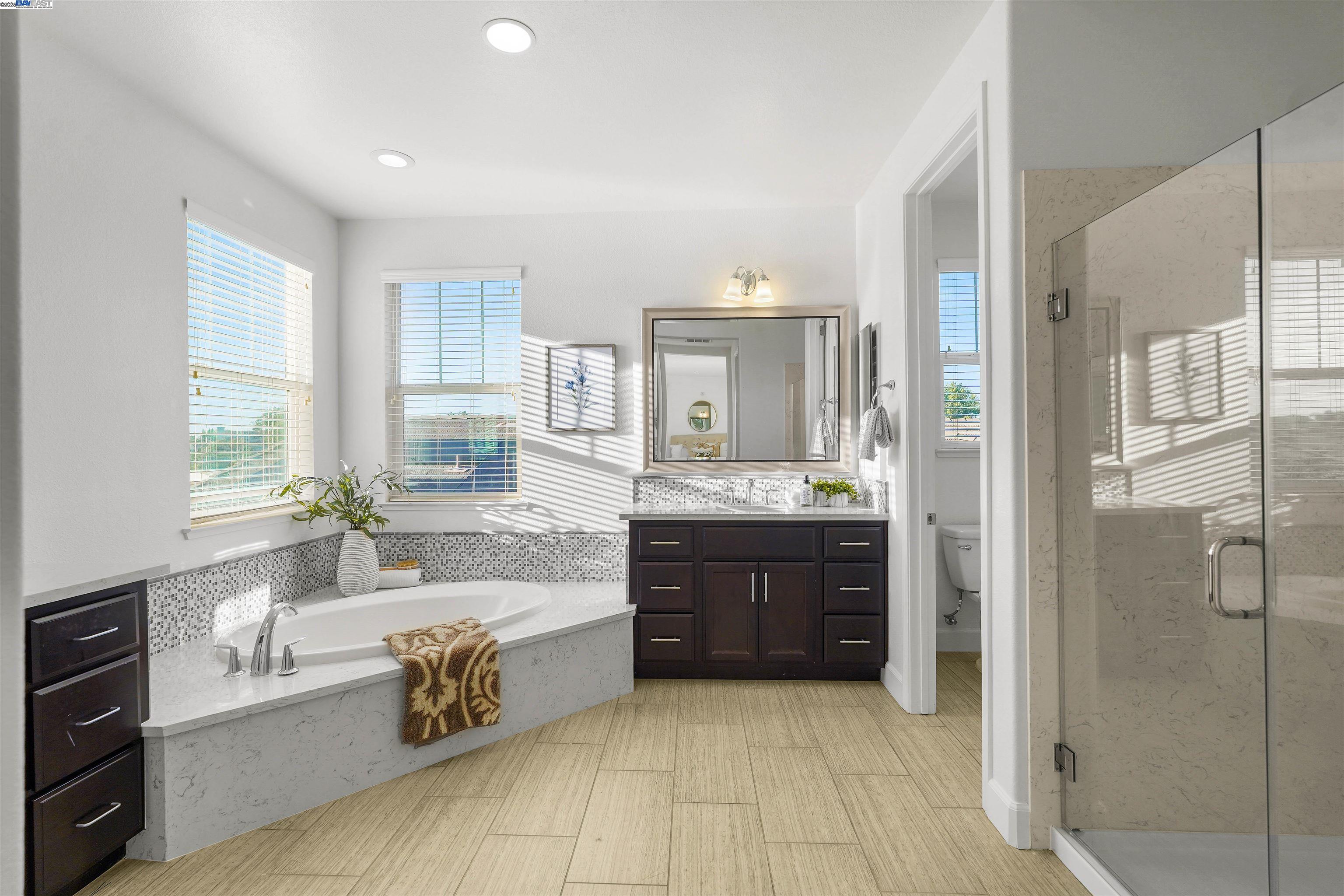 Detail Gallery Image 34 of 53 For 2417 Stalsburg Dr, Tracy,  CA 95376 - 4 Beds | 3 Baths