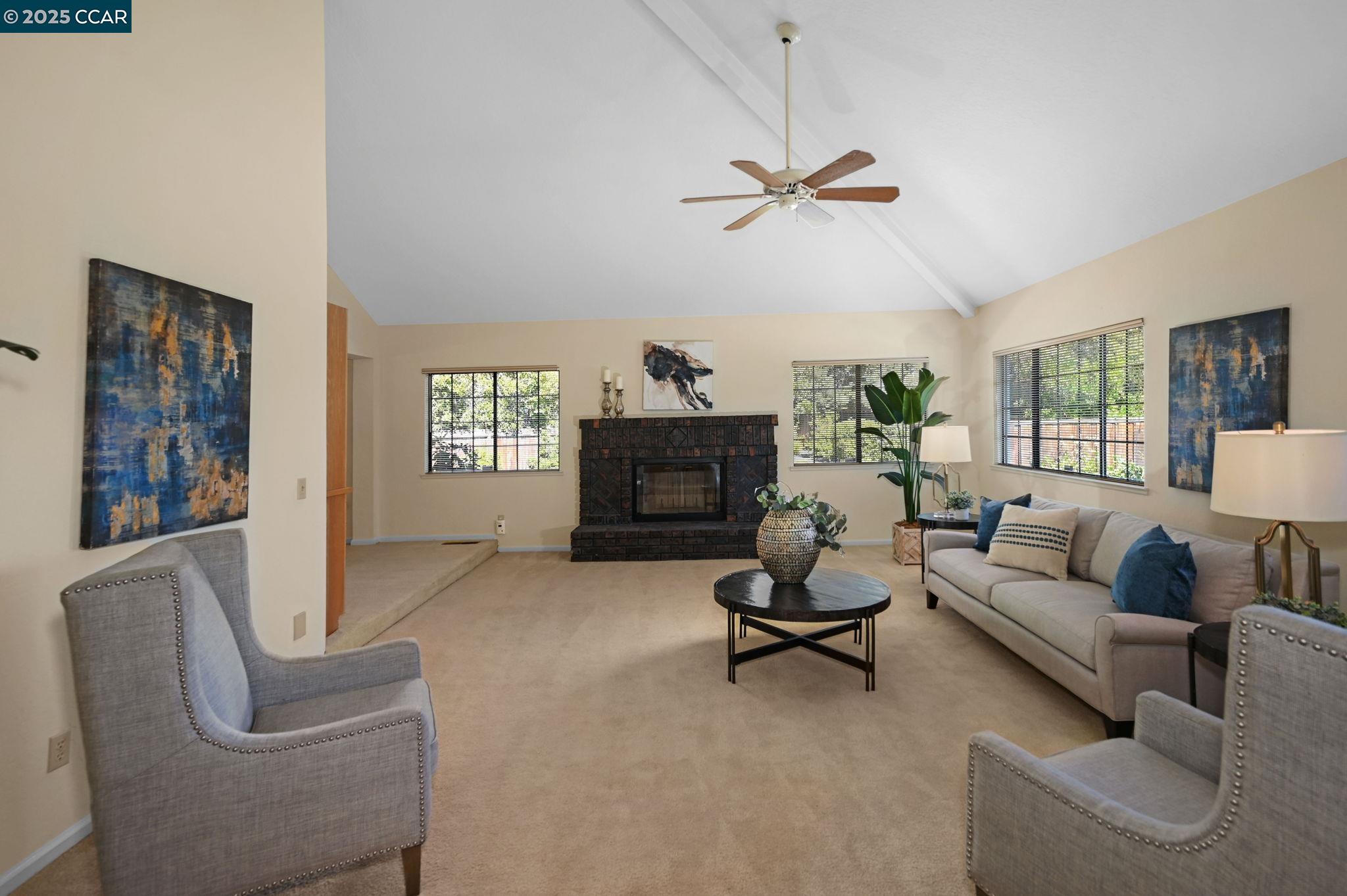 Detail Gallery Image 11 of 46 For 1075 Irwin Court, Concord,  CA 94518 - 4 Beds | 3 Baths