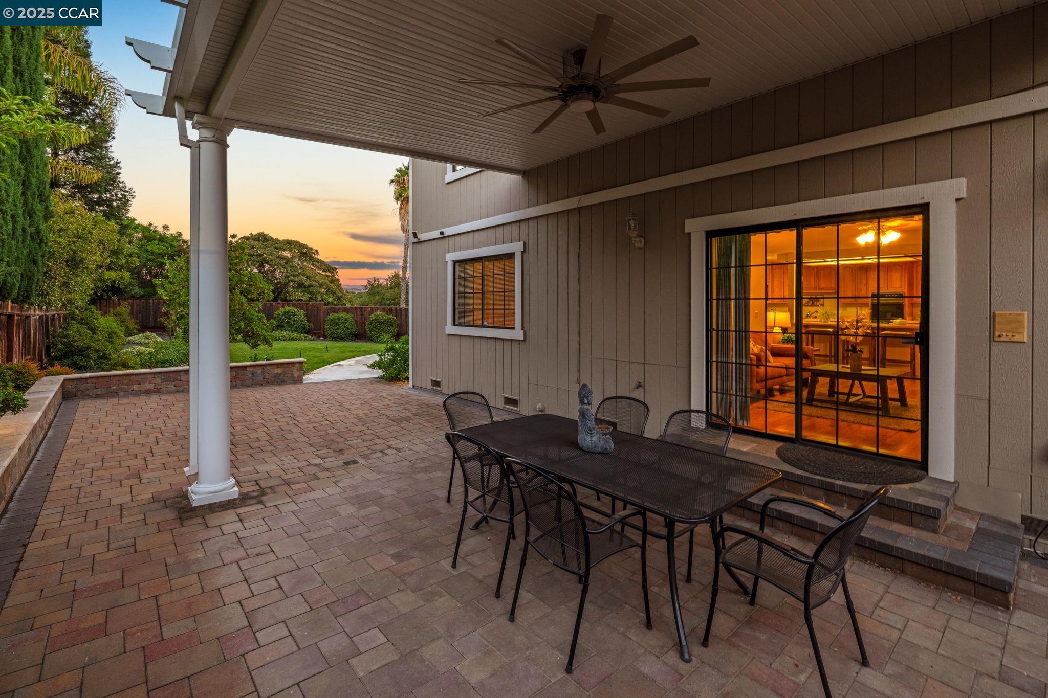 Detail Gallery Image 33 of 46 For 1075 Irwin Court, Concord,  CA 94518 - 4 Beds | 3 Baths