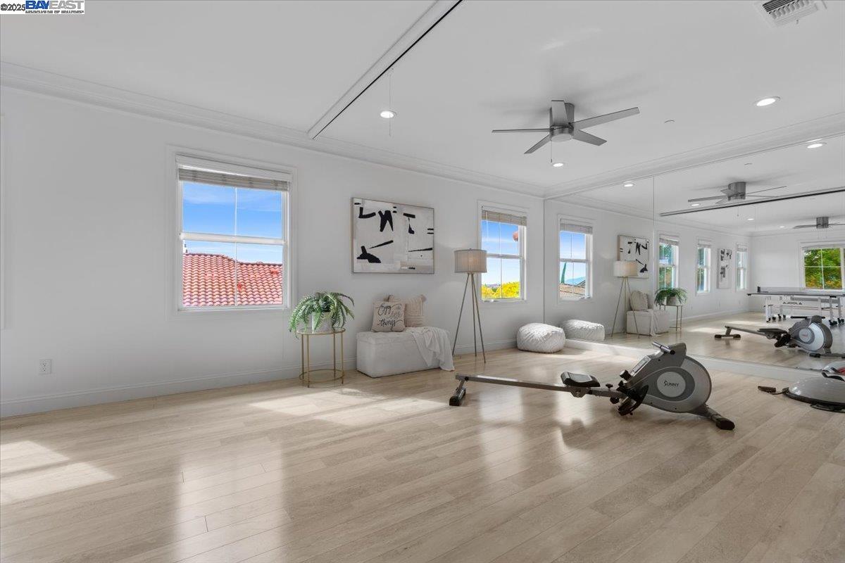 Detail Gallery Image 18 of 35 For 2848 E Cog Hill Ter, Dublin,  CA 94568 - 6 Beds | 4/1 Baths