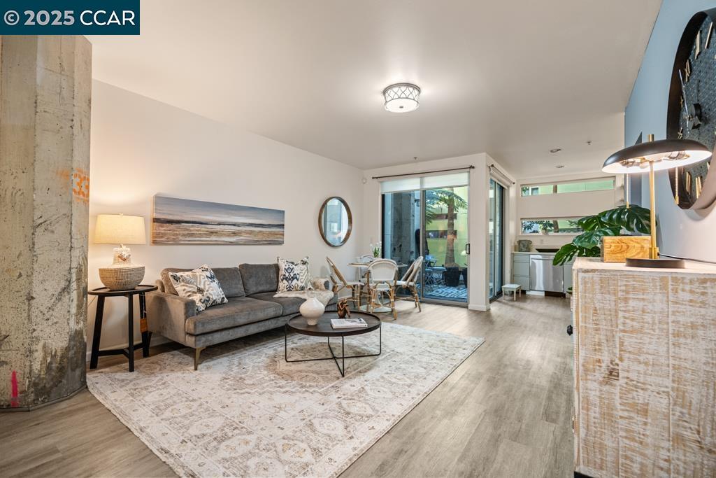 Photo #3: 41114207 Listing 