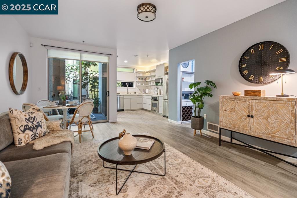 Photo #4: 41114207 Listing 