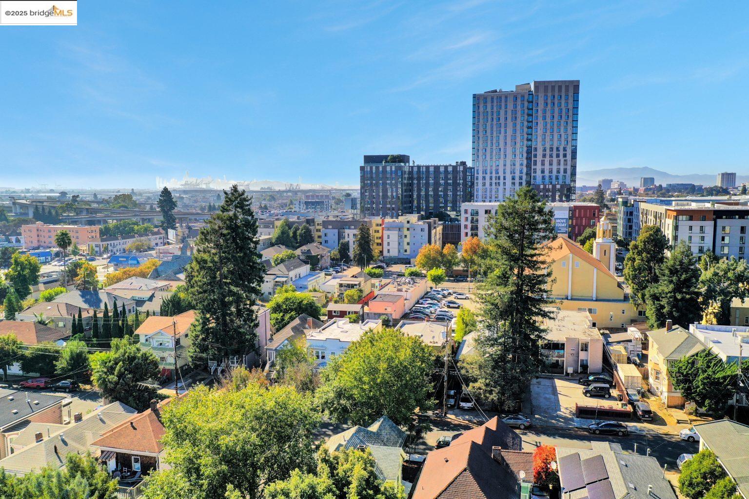 Detail Gallery Image 40 of 41 For 3830 Clarke St, Oakland,  CA 94609 - – Beds | – Baths