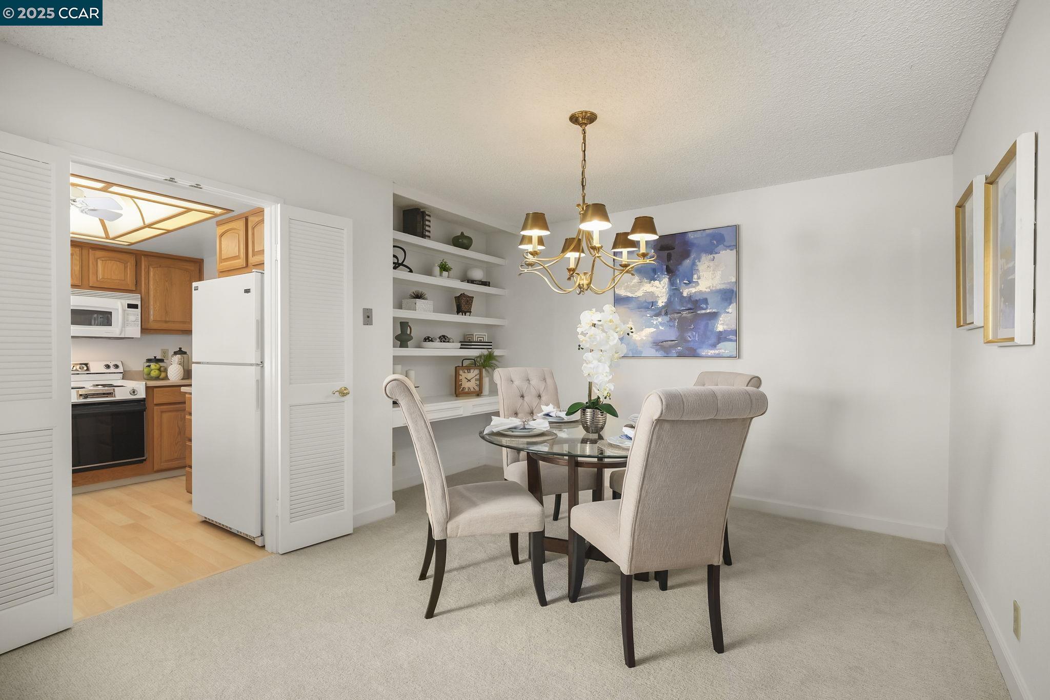 Front Image Thumbnail for CC41114215