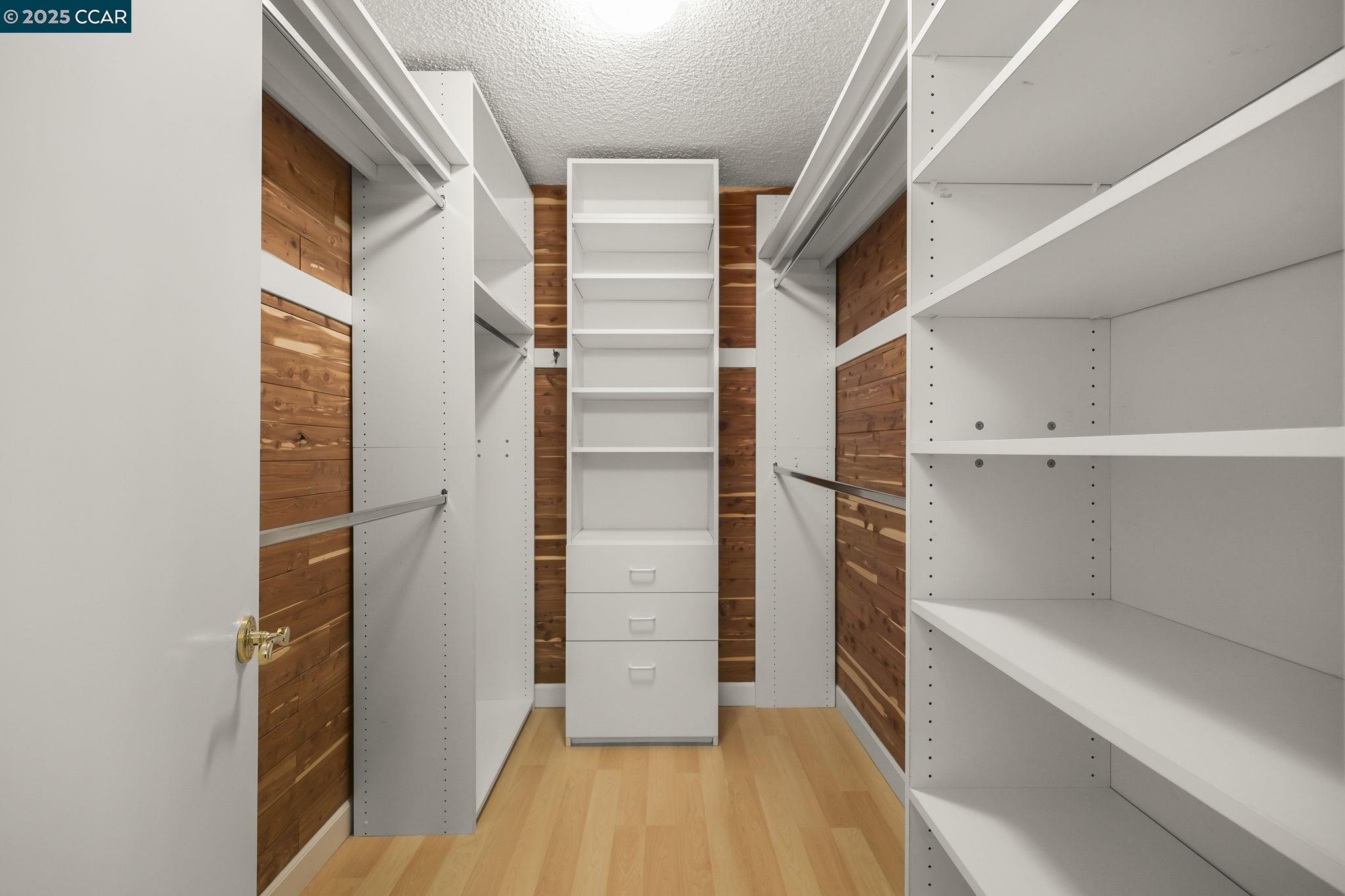 Photo #30: 41114215 Listing: Photo #30