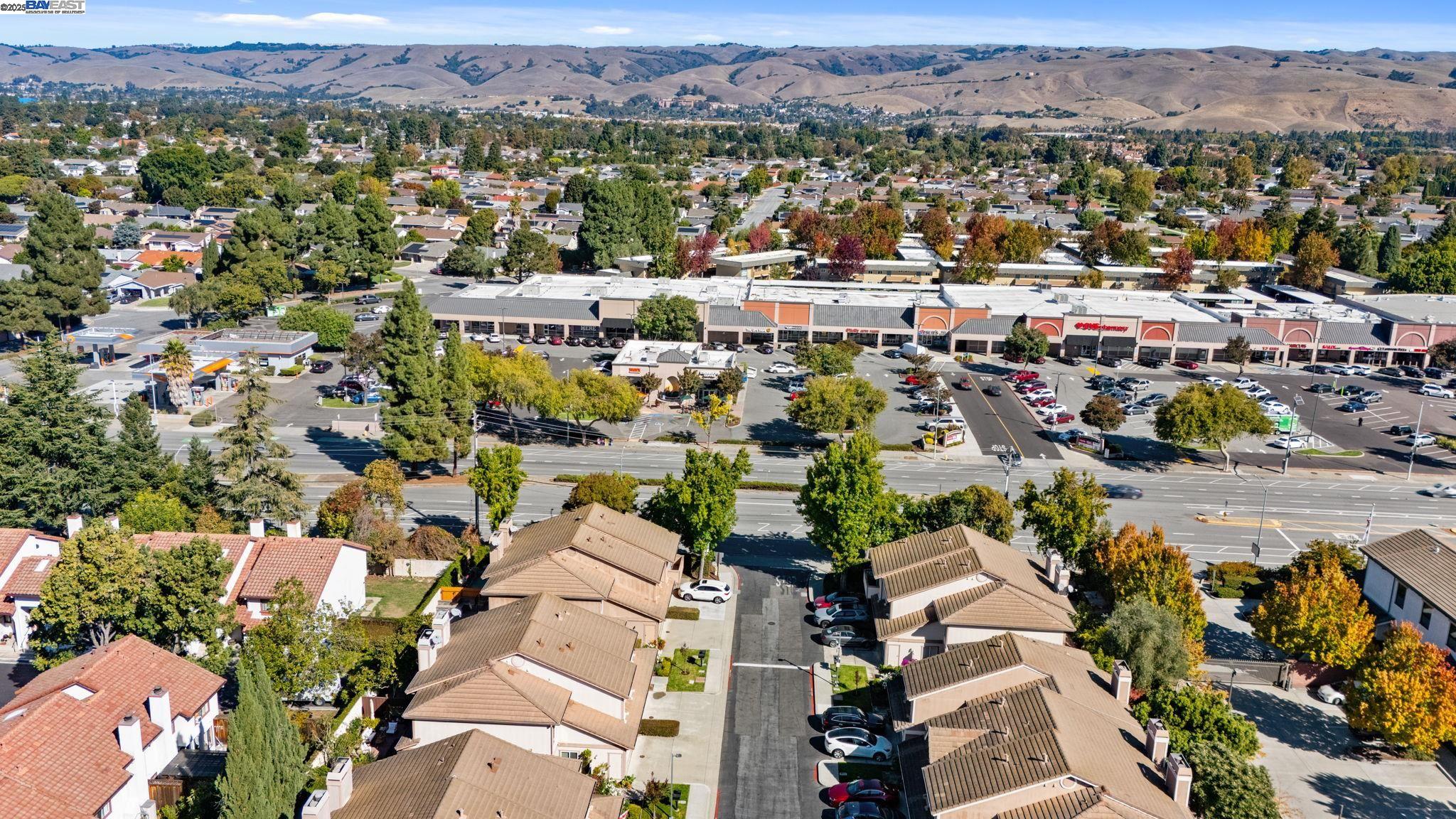 Detail Gallery Image 31 of 37 For 4027 Sunset Ter, Fremont,  CA 94536 - 3 Beds | 2/1 Baths