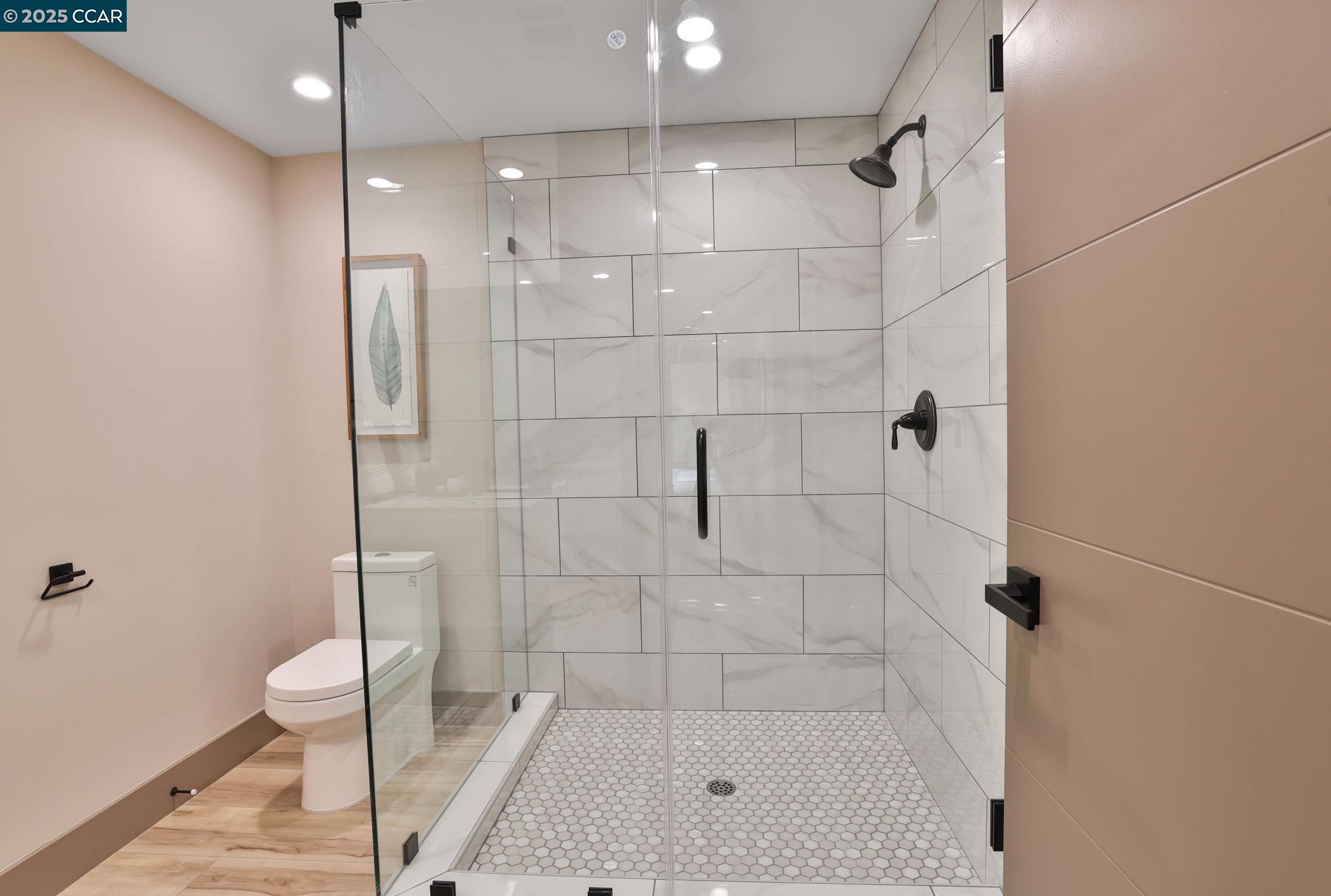 Detail Gallery Image 14 of 35 For 946 Risa Rd #B,  Lafayette,  CA 94549 - 3 Beds | 2 Baths