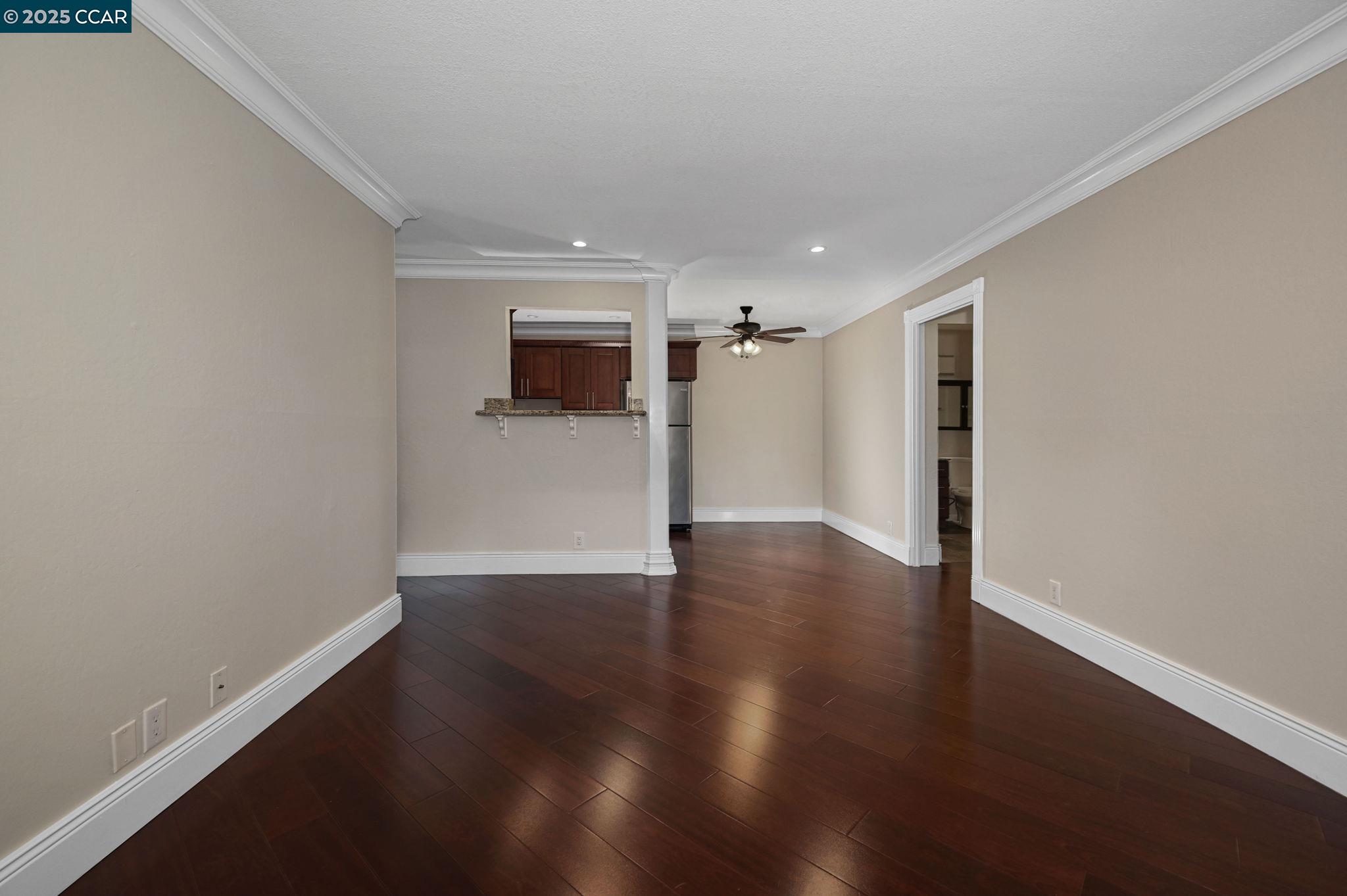 Photo #6: 41114227 Listing 