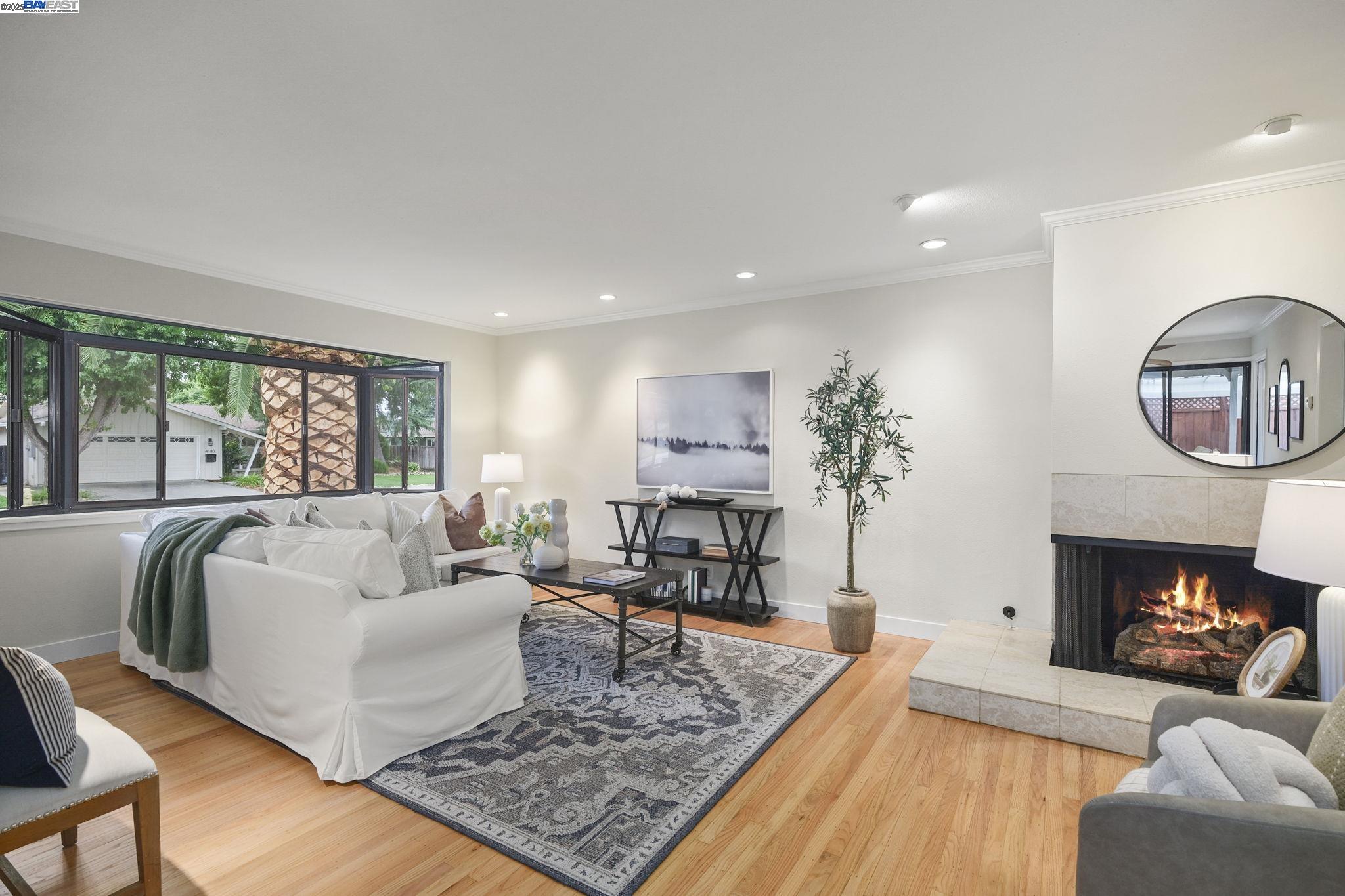 Detail Gallery Image 6 of 29 For 4171 School Street, Pleasanton,  CA 94566 - 3 Beds | 2 Baths