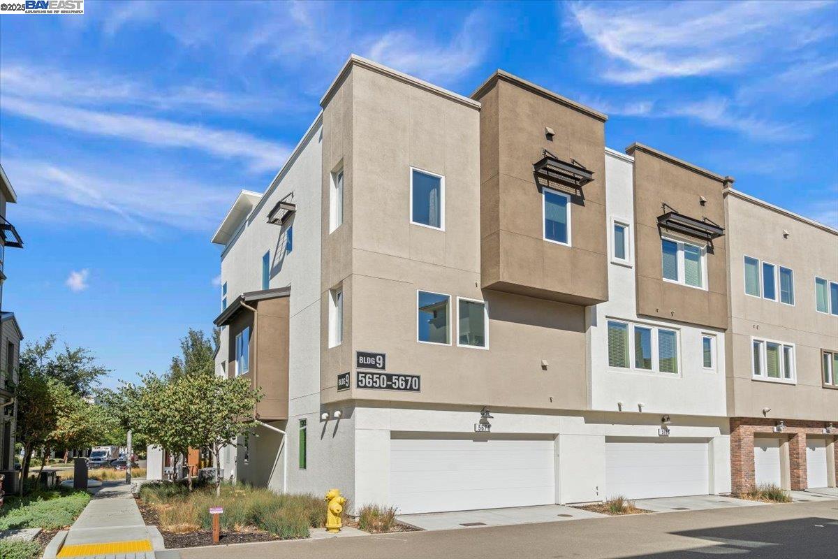 Detail Gallery Image 26 of 26 For 5670 El Dorado Ln, Dublin,  CA 94568 - 4 Beds | 3/1 Baths