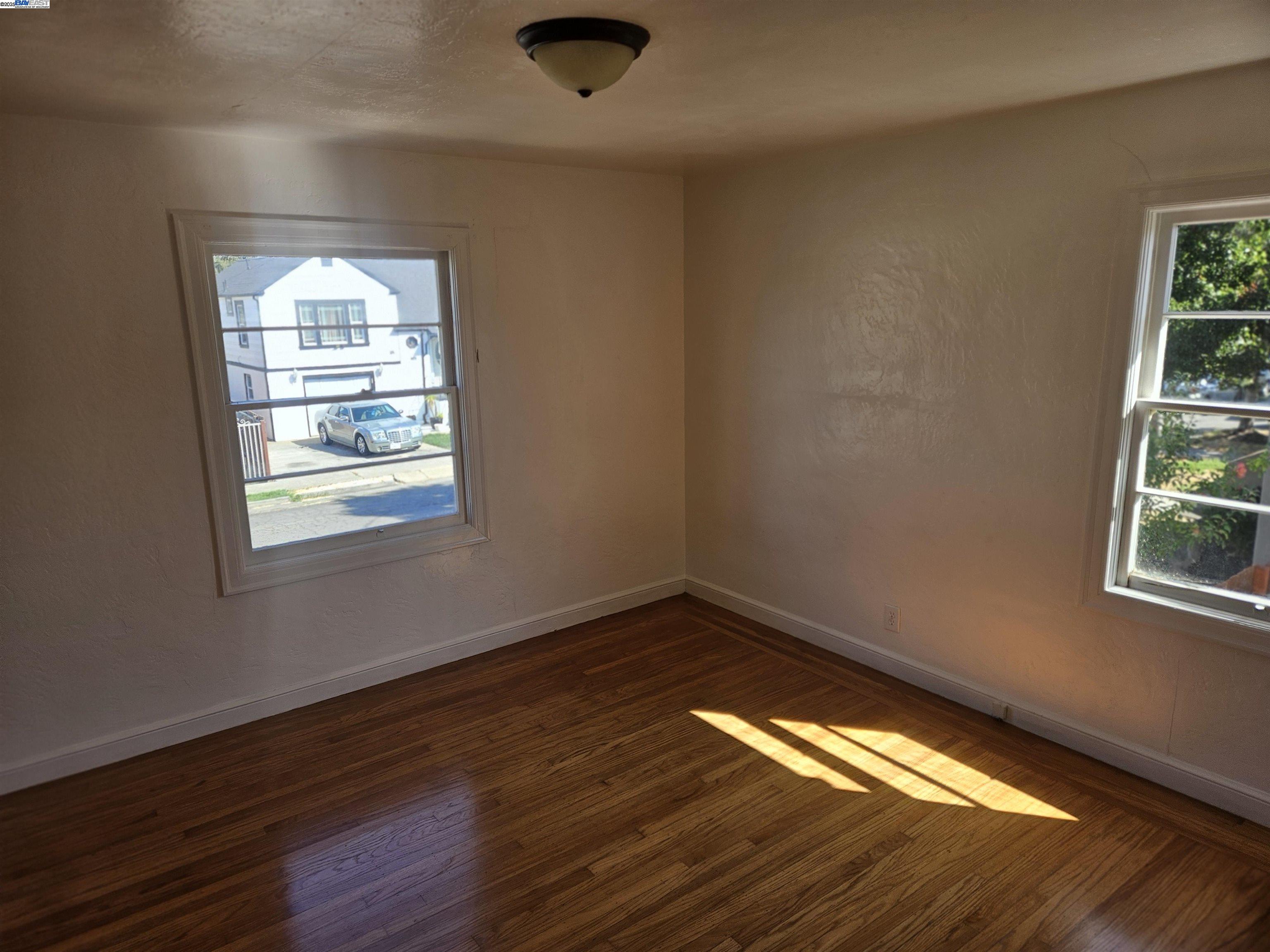 Detail Gallery Image 7 of 8 For 1465 Ohio, Vallejo,  CA 94590 - 2 Beds | 1 Baths