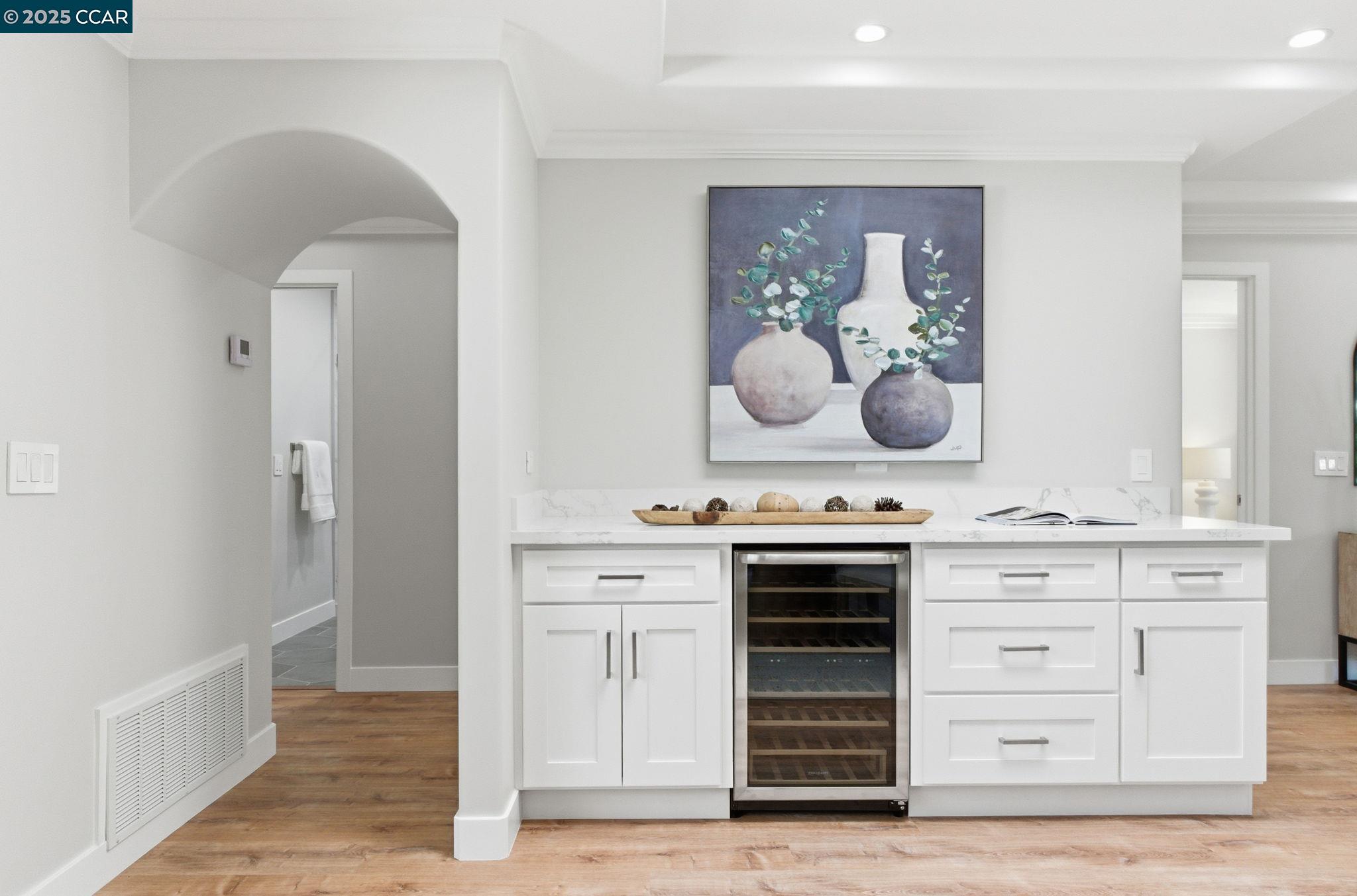 Photo #6: 41114244 Listing: Photo #6