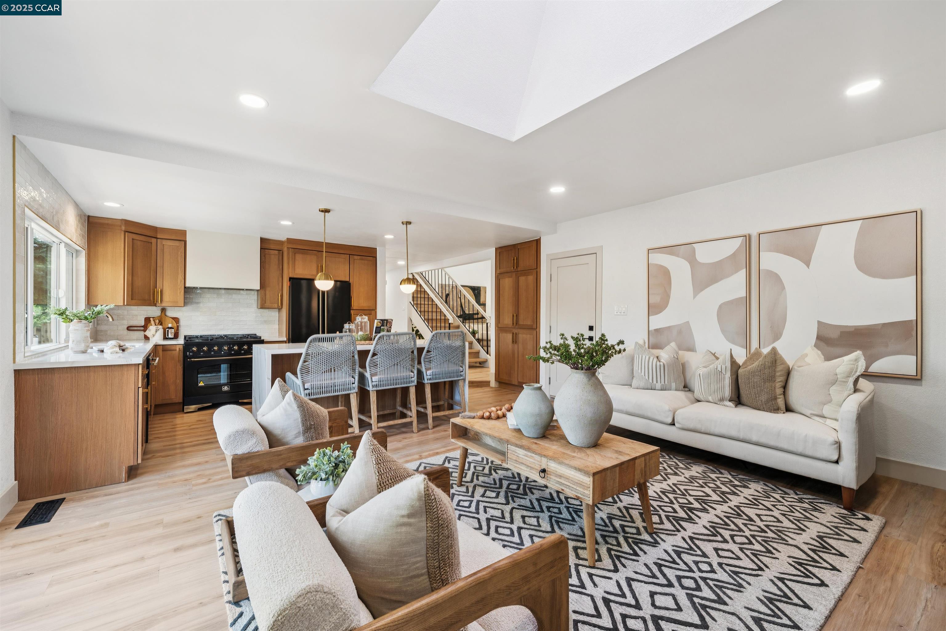 Detail Gallery Image 10 of 57 For 6 San Pedro Pl, San Ramon,  CA 94583 - 5 Beds | 3 Baths