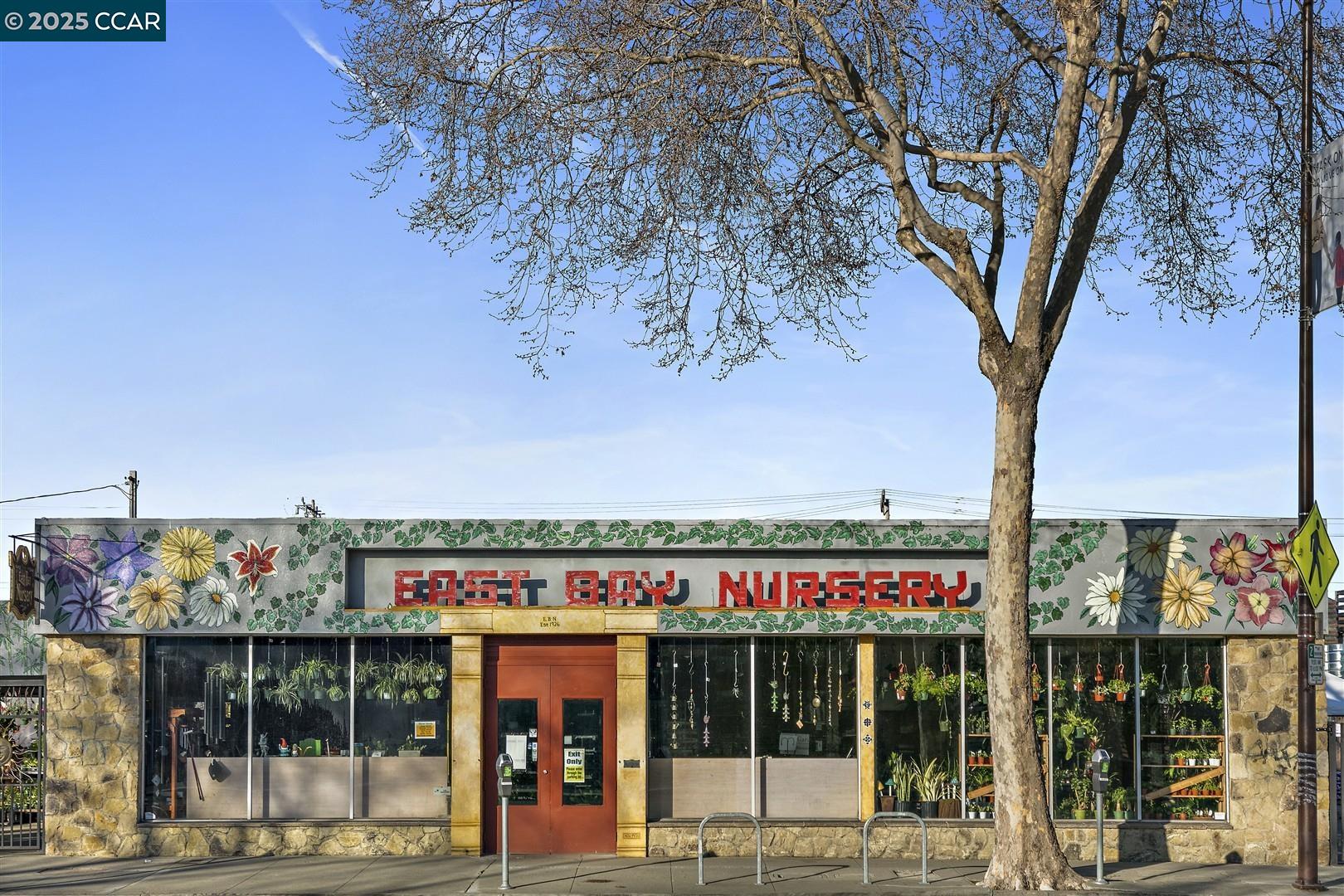 Detail Gallery Image 38 of 46 For 905 61st St, Oakland,  CA 94608 - 4 Beds | 2 Baths