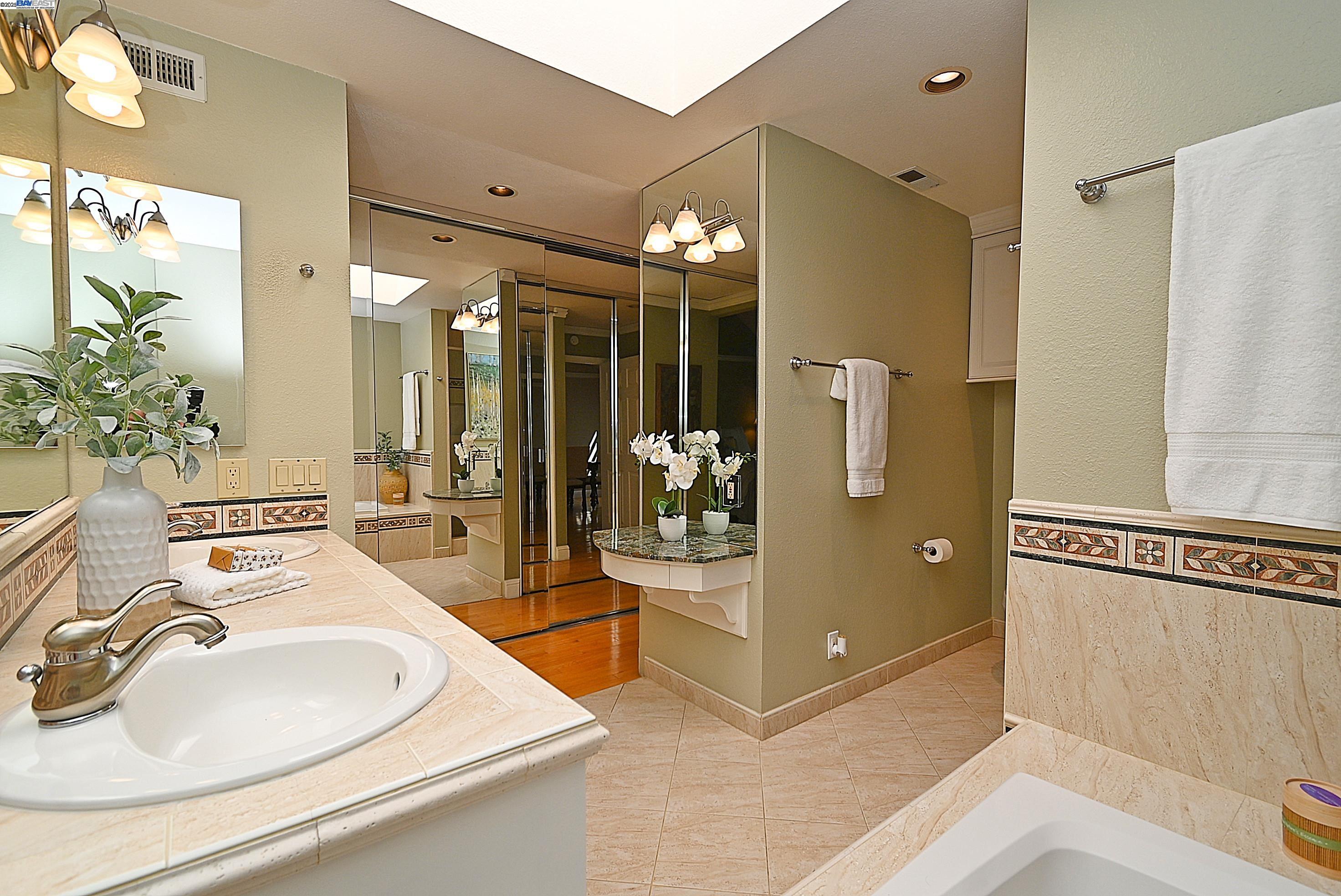 Photo #22: 41114251 Listing: Photo #22