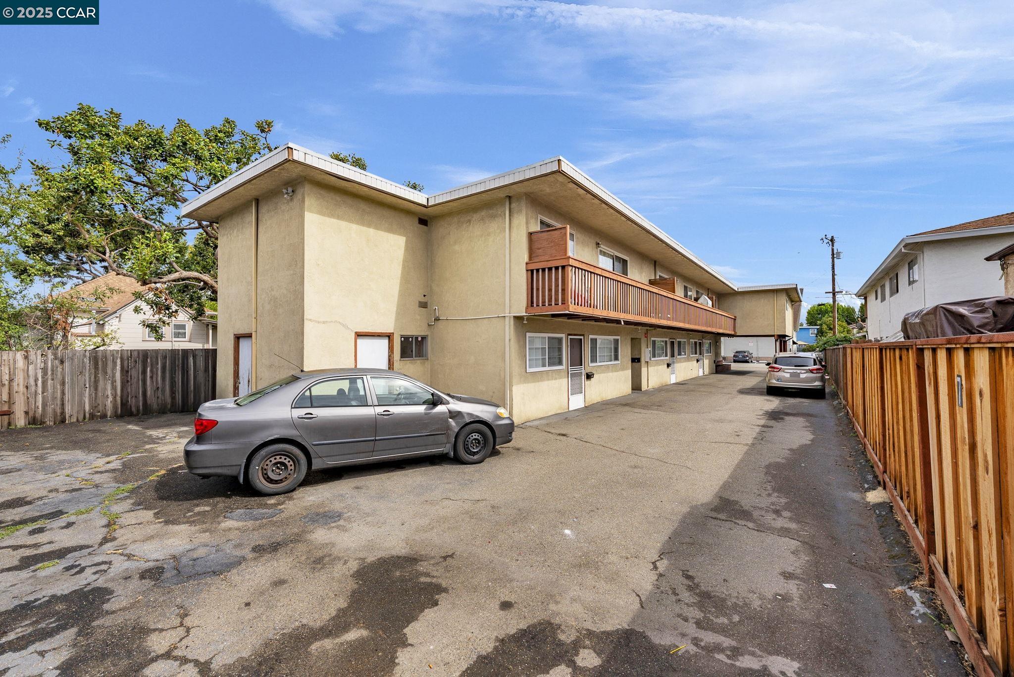 Detail Gallery Image 8 of 13 For 15609 Ronda St, San Lorenzo,  CA 94580 - – Beds | – Baths