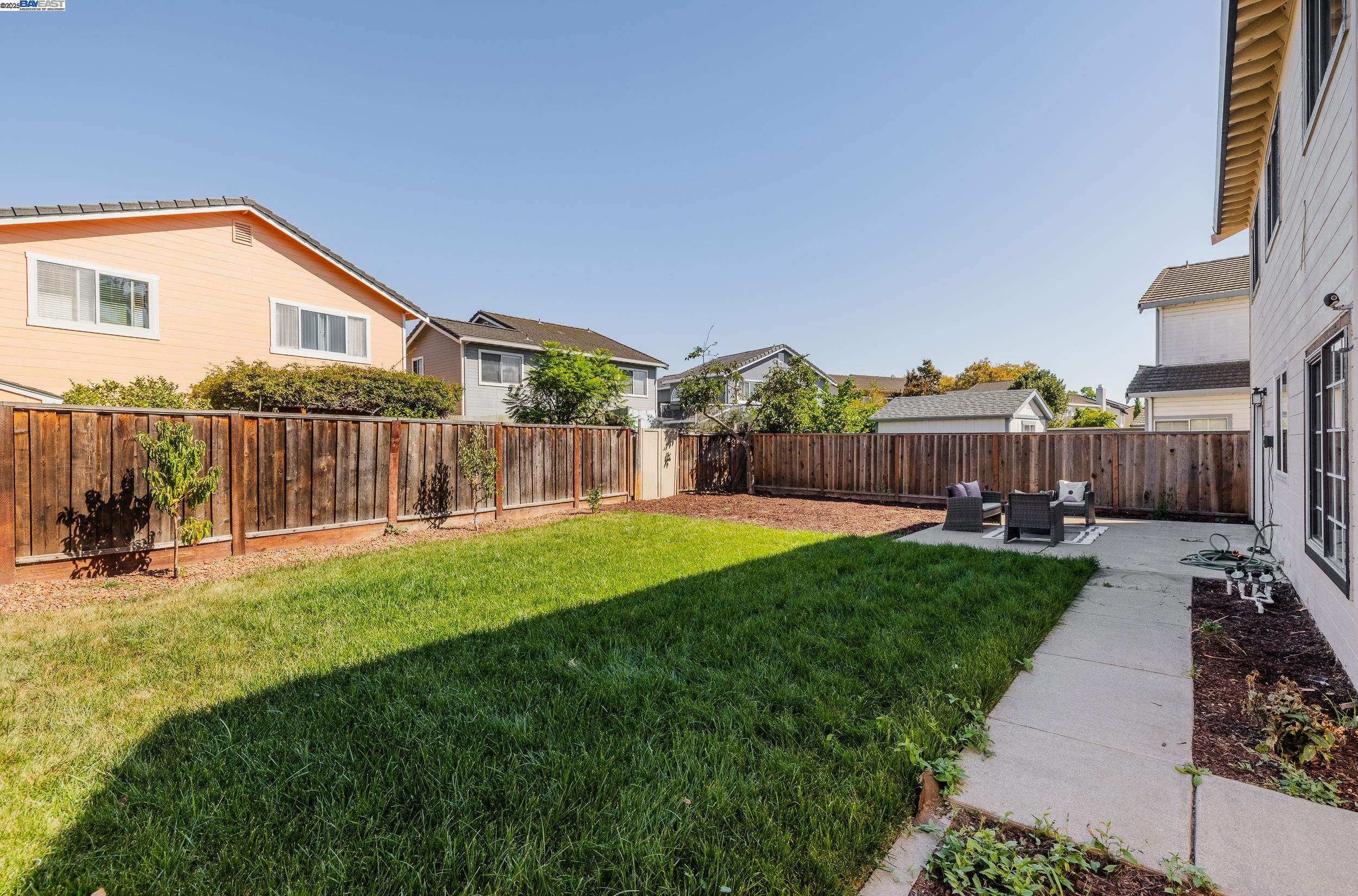 Detail Gallery Image 26 of 32 For 30651 Carr Way, Union City,  CA 94587 - 3 Beds | 2/1 Baths