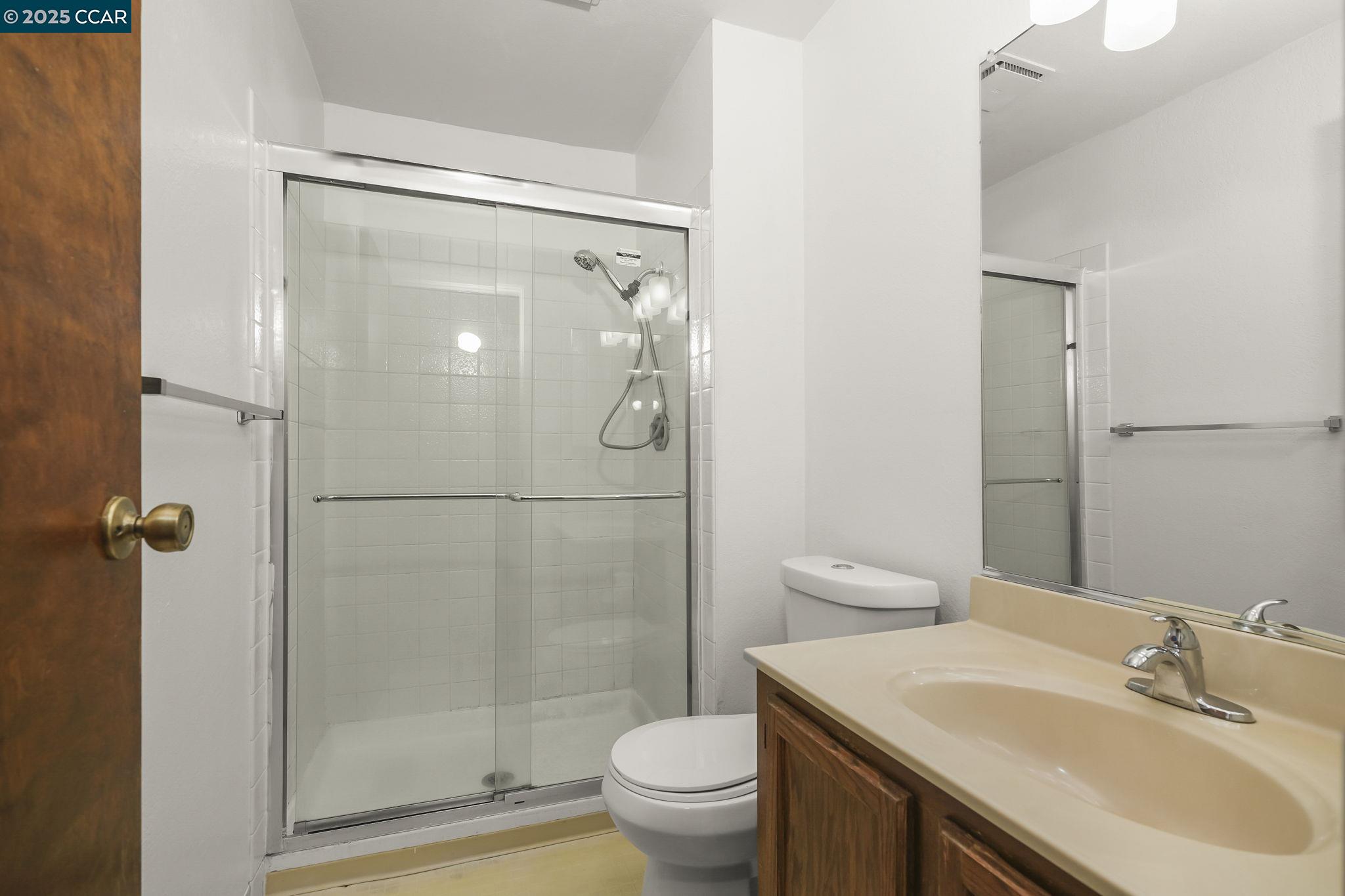 Photo #16: 41114271 Listing: Photo #16