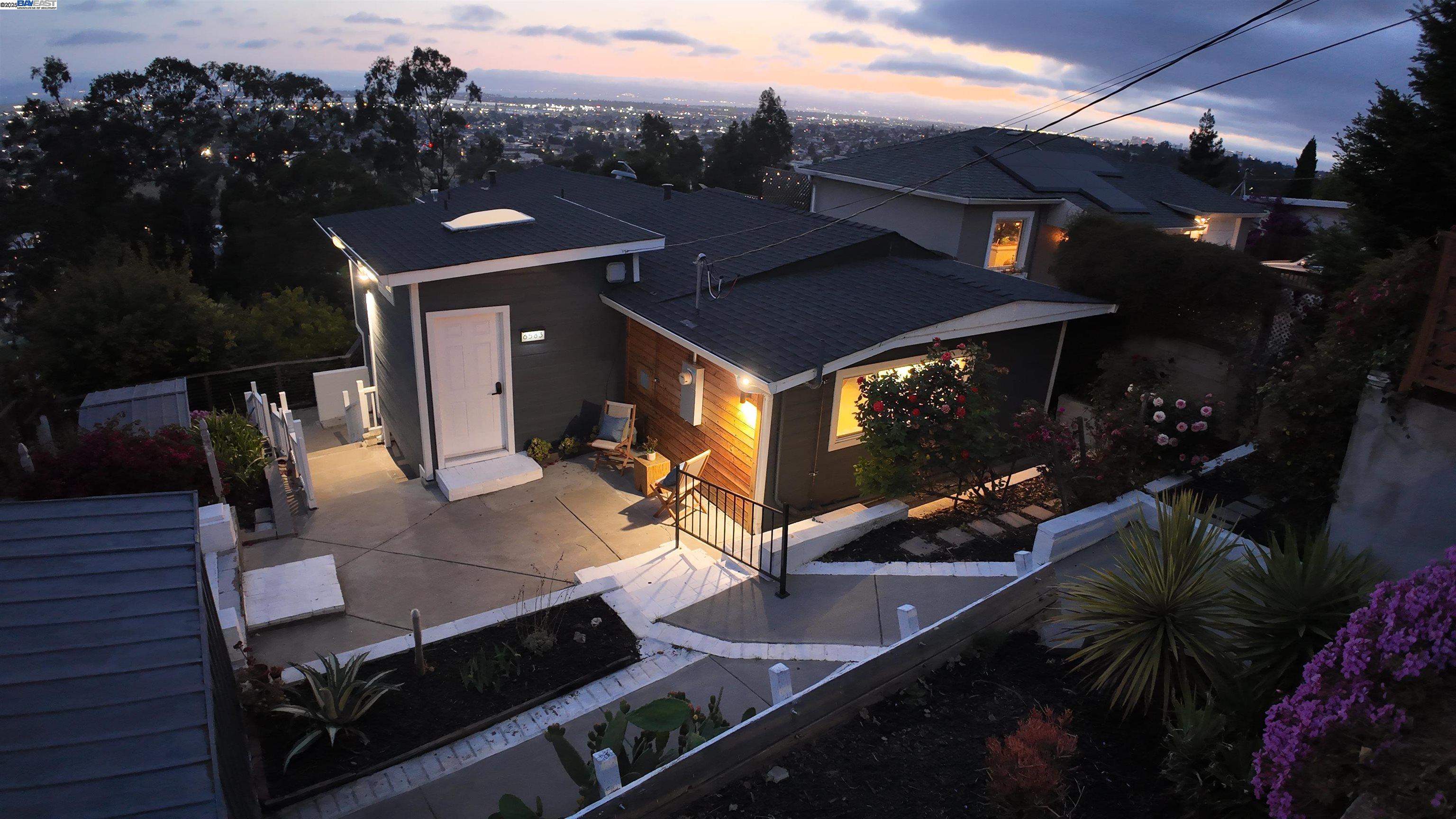 Front Image Thumbnail for BE41114273