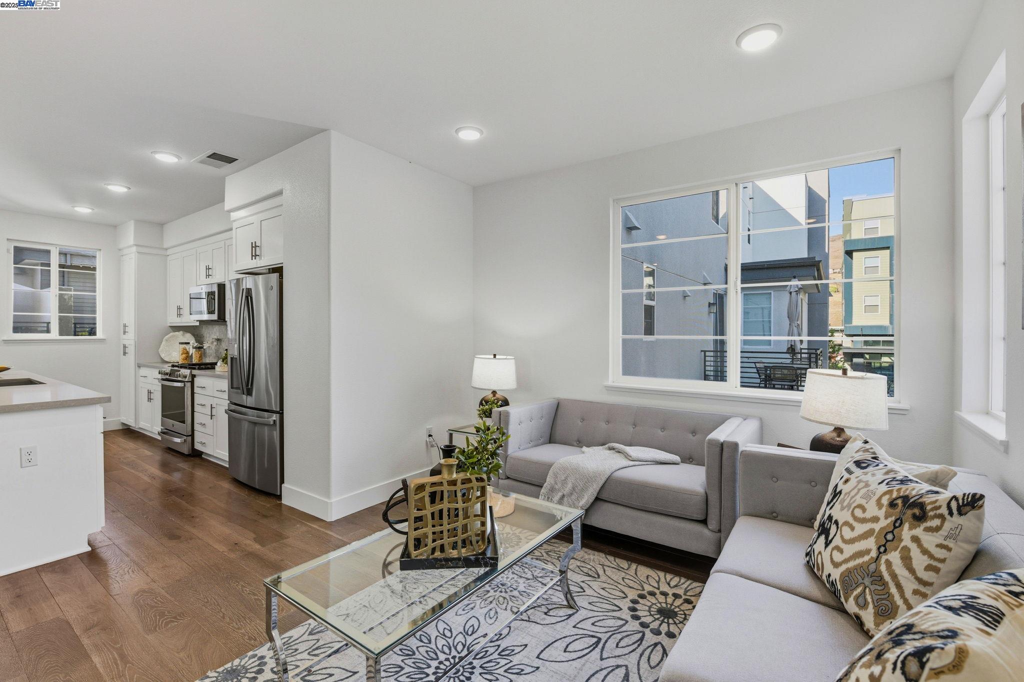 Photo #3: 41114277 Listing 