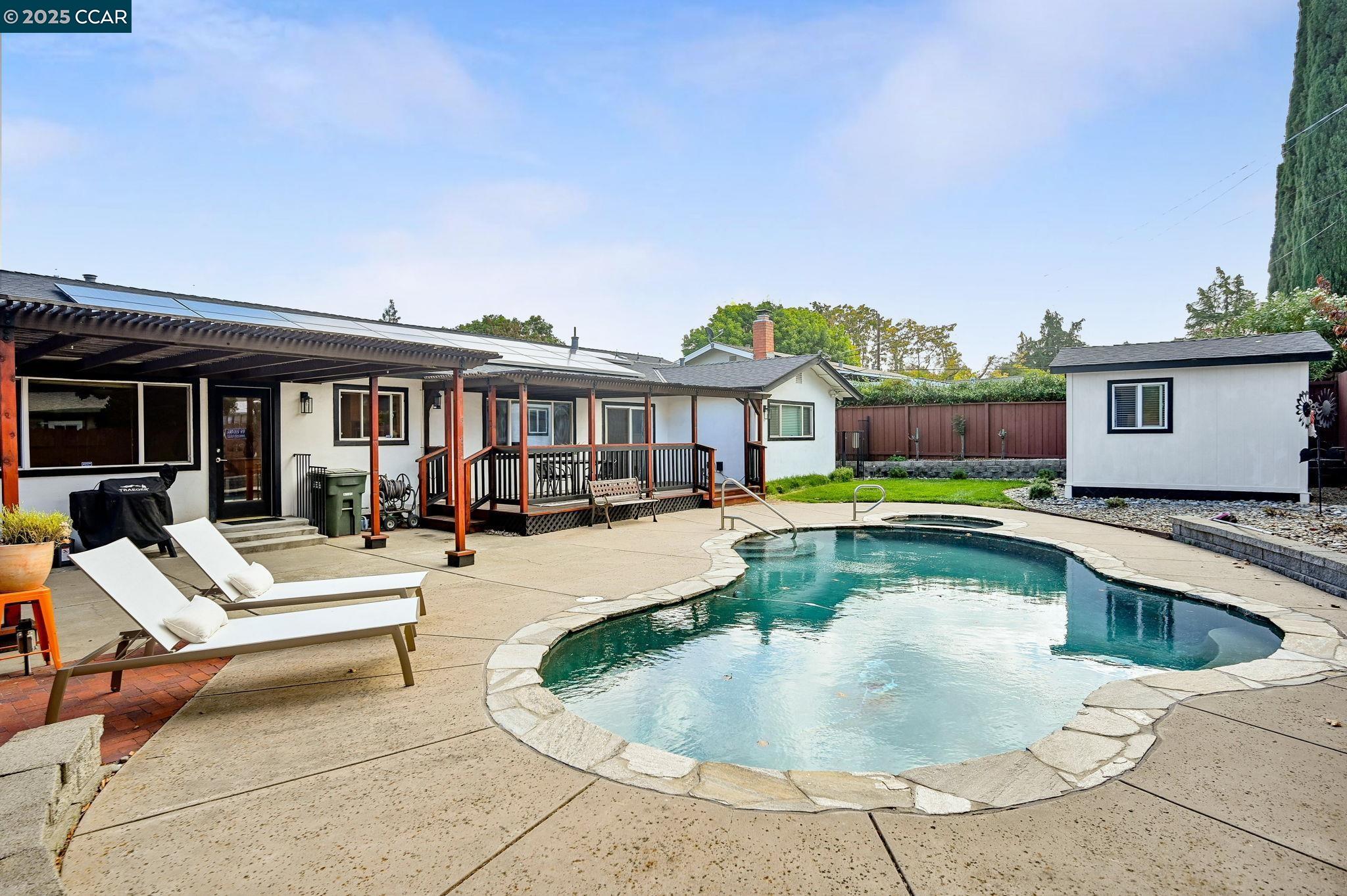 Detail Gallery Image 20 of 29 For 903 Dartmouth Way, Concord,  CA 94518 - 4 Beds | 2 Baths