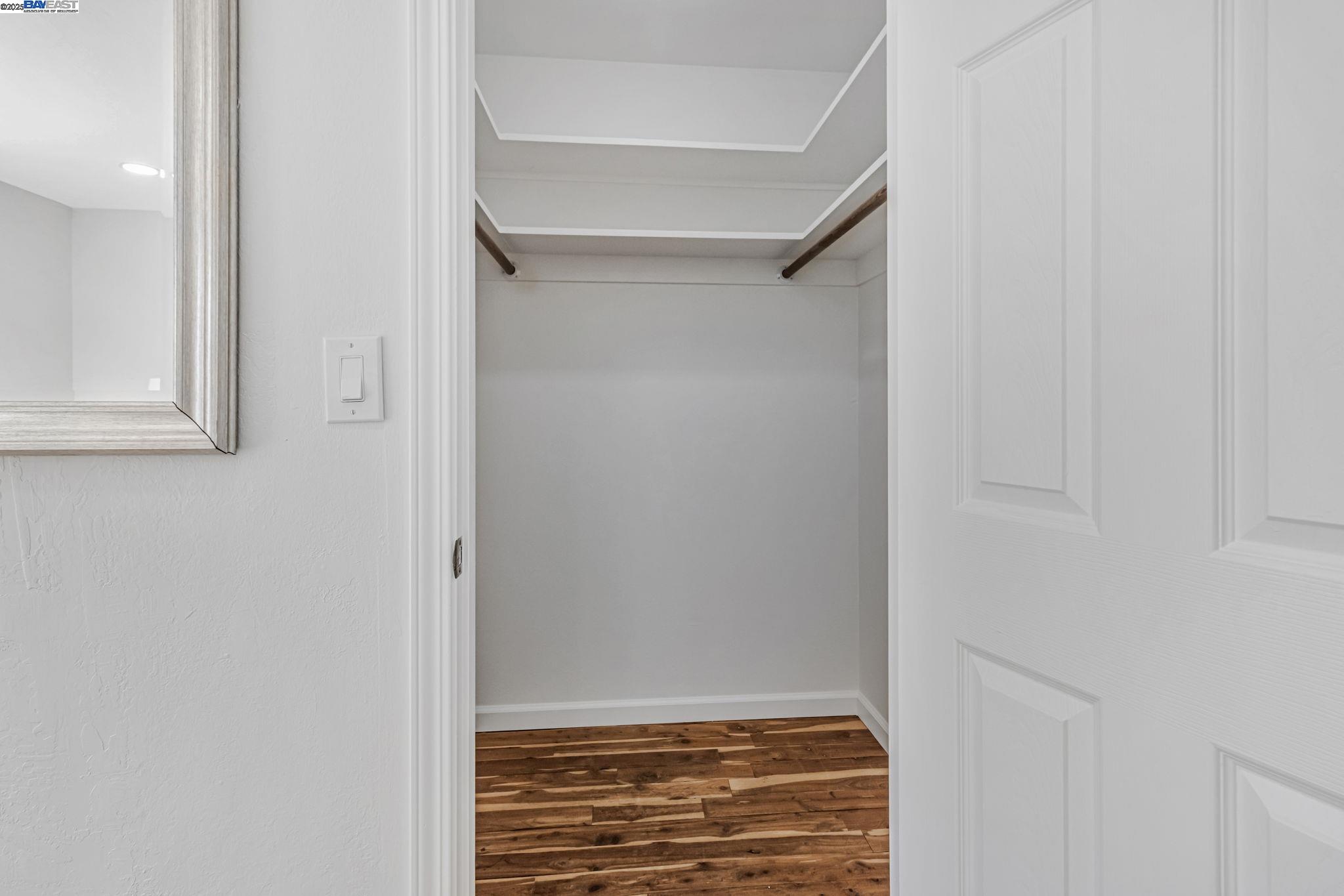 Detail Gallery Image 19 of 37 For 1768 Karameos Ct, Sunnyvale,  CA 94087 - 4 Beds | 2 Baths