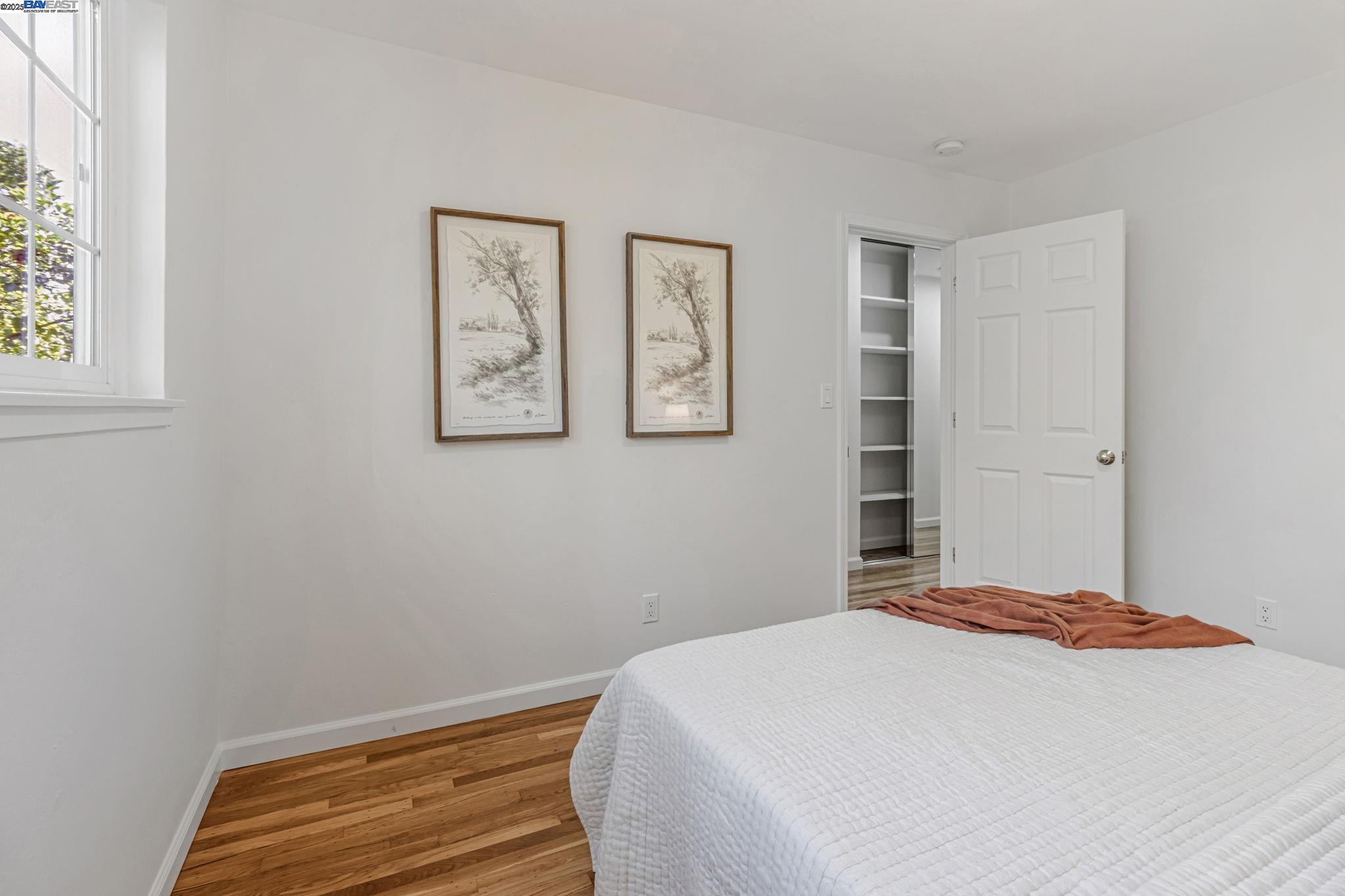 Detail Gallery Image 23 of 37 For 1768 Karameos Ct, Sunnyvale,  CA 94087 - 4 Beds | 2 Baths