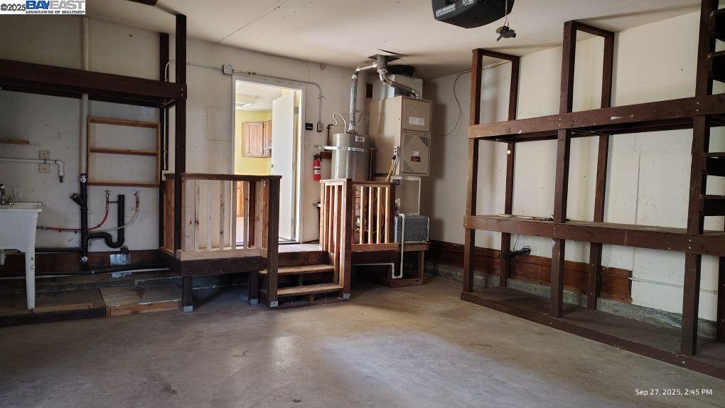 Detail Gallery Image 17 of 25 For 18745 Spyglass Road, Hidden Valley Lake,  CA 95467 - 3 Beds | 2 Baths