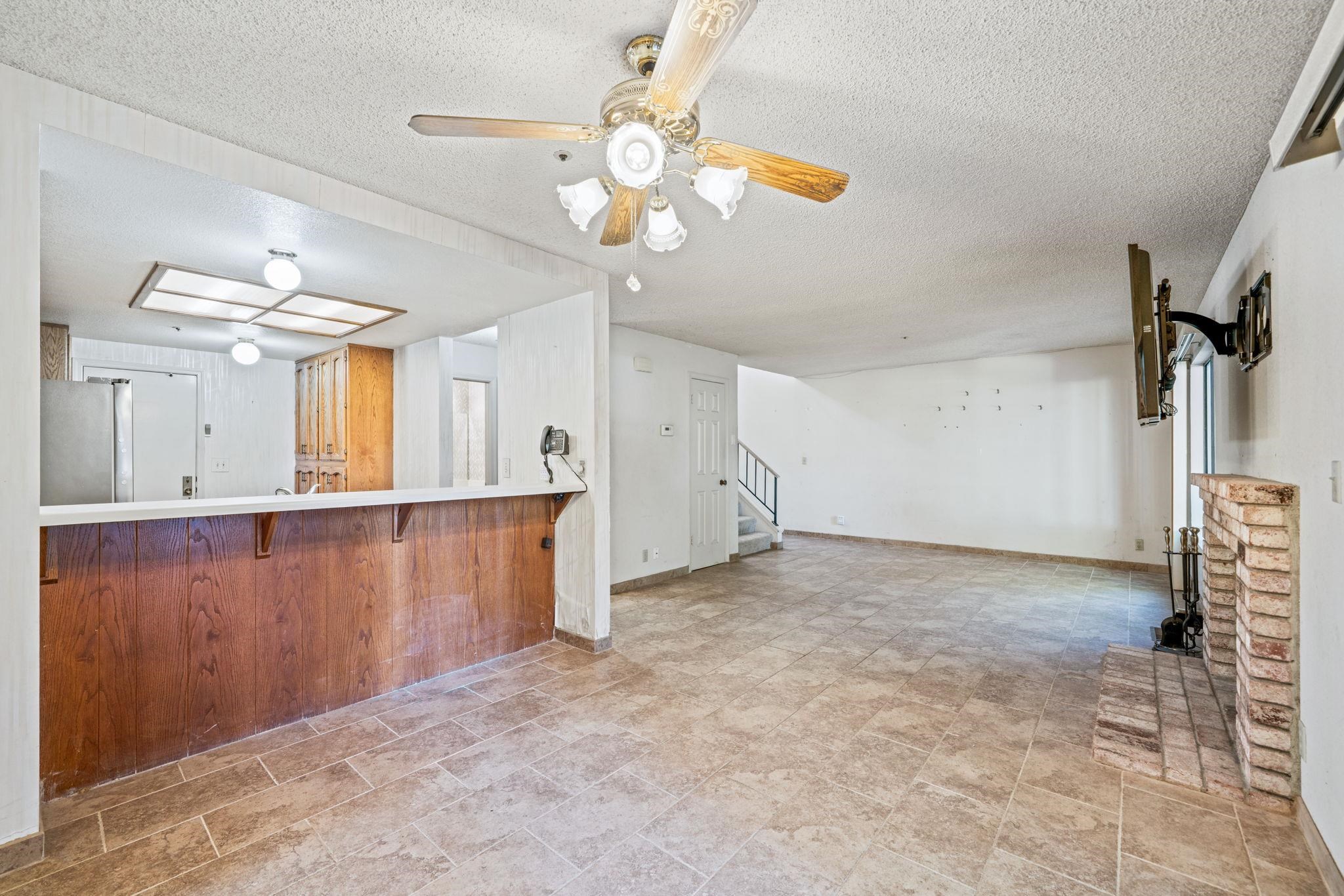 Detail Gallery Image 12 of 44 For 4844 Mulqueeney Cmn, Livermore,  CA 94551 - 3 Beds | 2/1 Baths