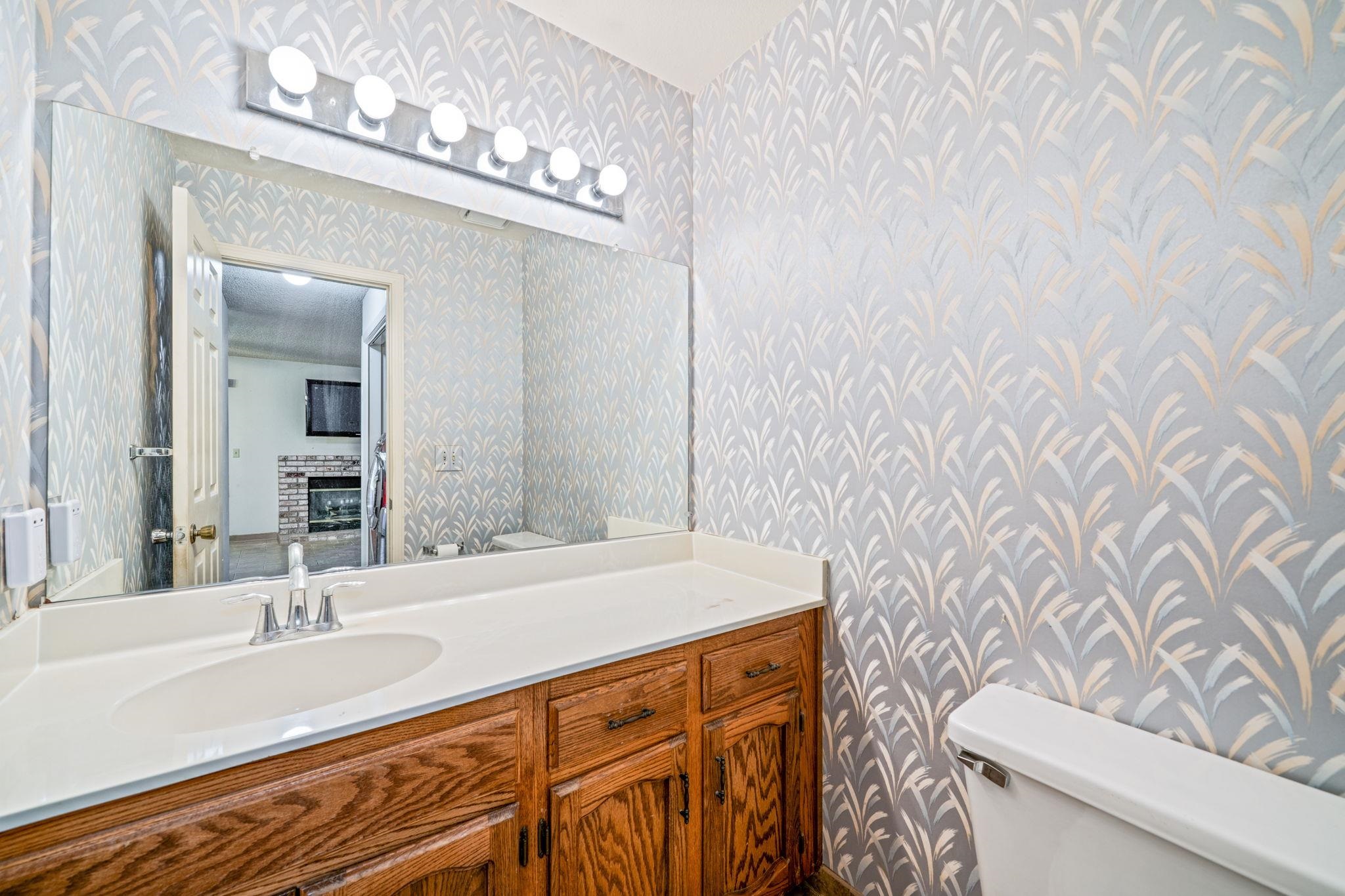 Detail Gallery Image 14 of 44 For 4844 Mulqueeney Cmn, Livermore,  CA 94551 - 3 Beds | 2/1 Baths