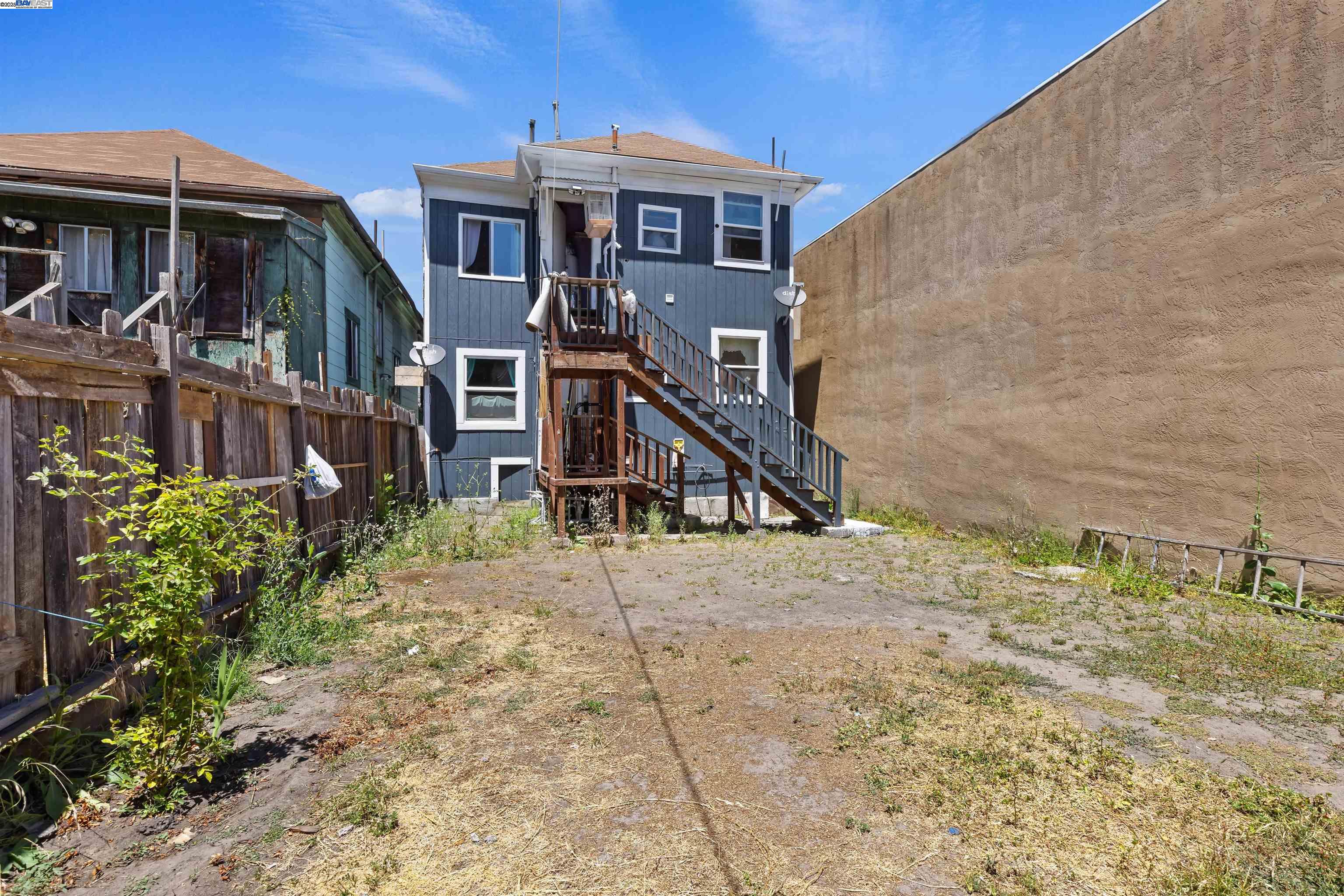 Detail Gallery Image 23 of 31 For 845 Isabella Street, Oakland,  CA 94607 - – Beds | – Baths