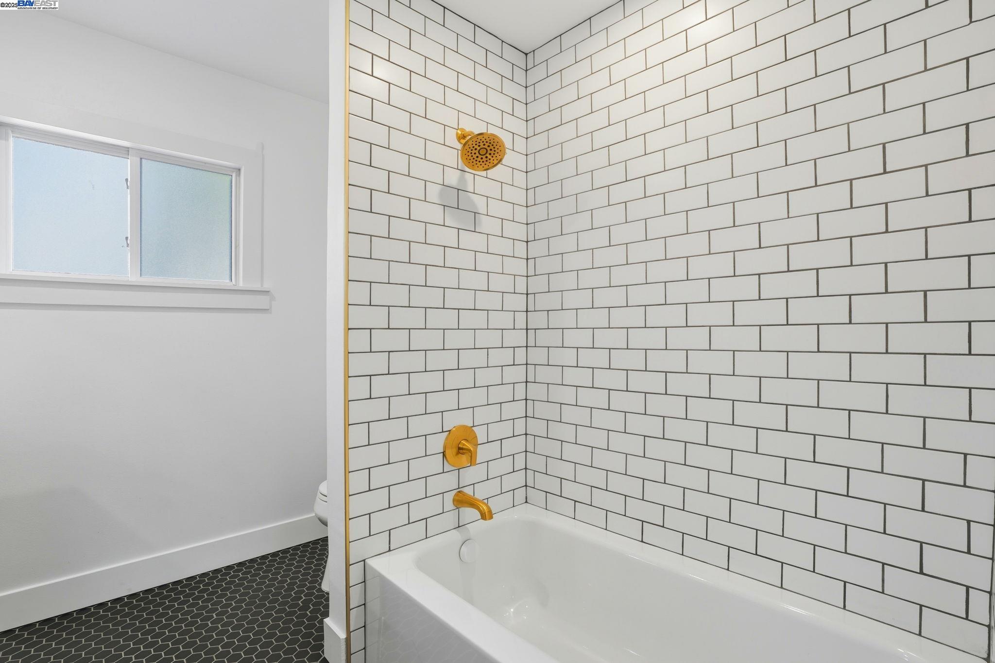 Detail Gallery Image 28 of 49 For , Danville,  CA 94526 - 4 Beds | 2/1 Baths