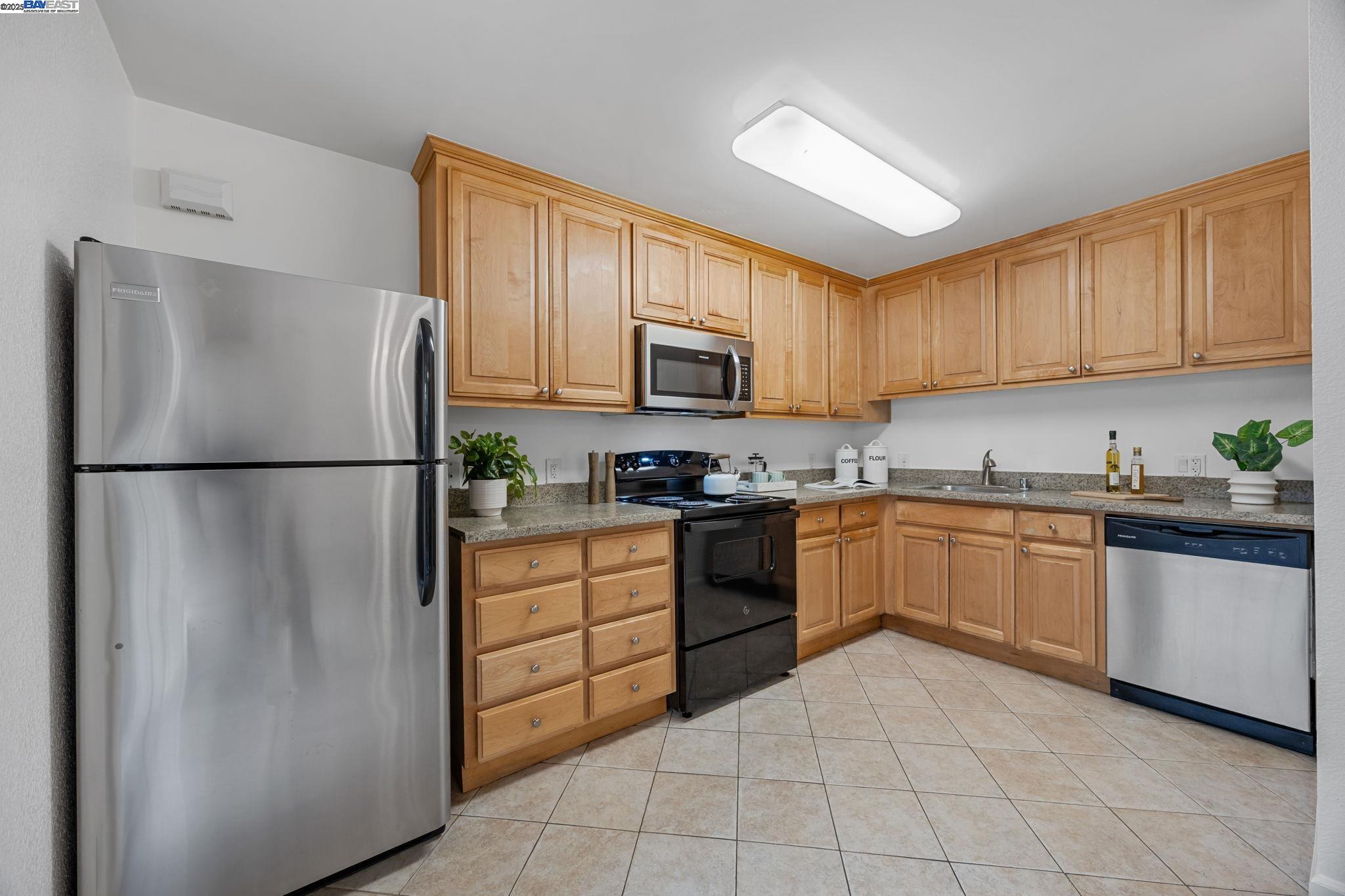 Photo #11: 41114299 Listing: Photo #11