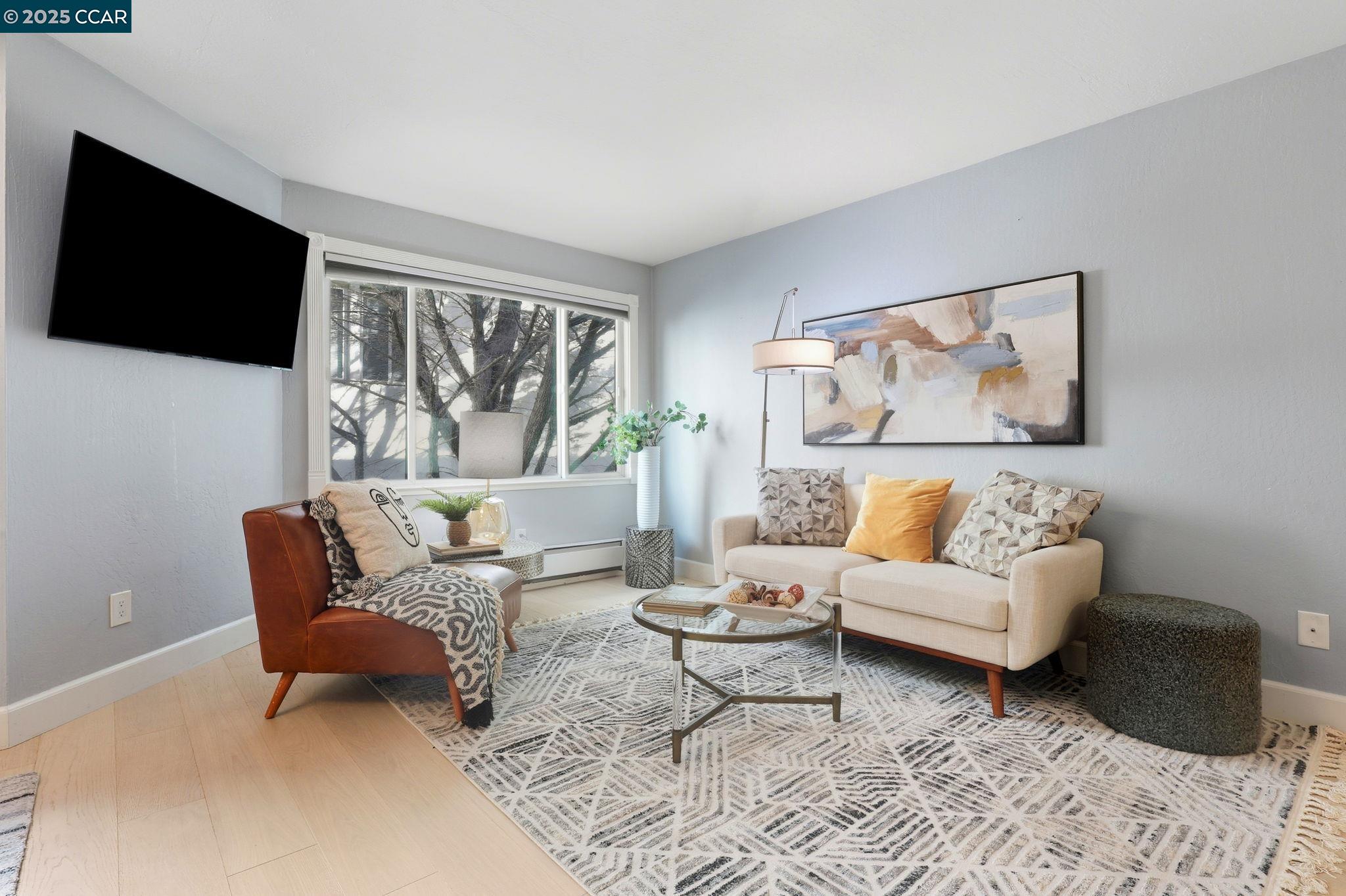 Detail Gallery Image 3 of 28 For 1700 Gough St #308,  San Francisco,  CA 94109 - 1 Beds | 1 Baths