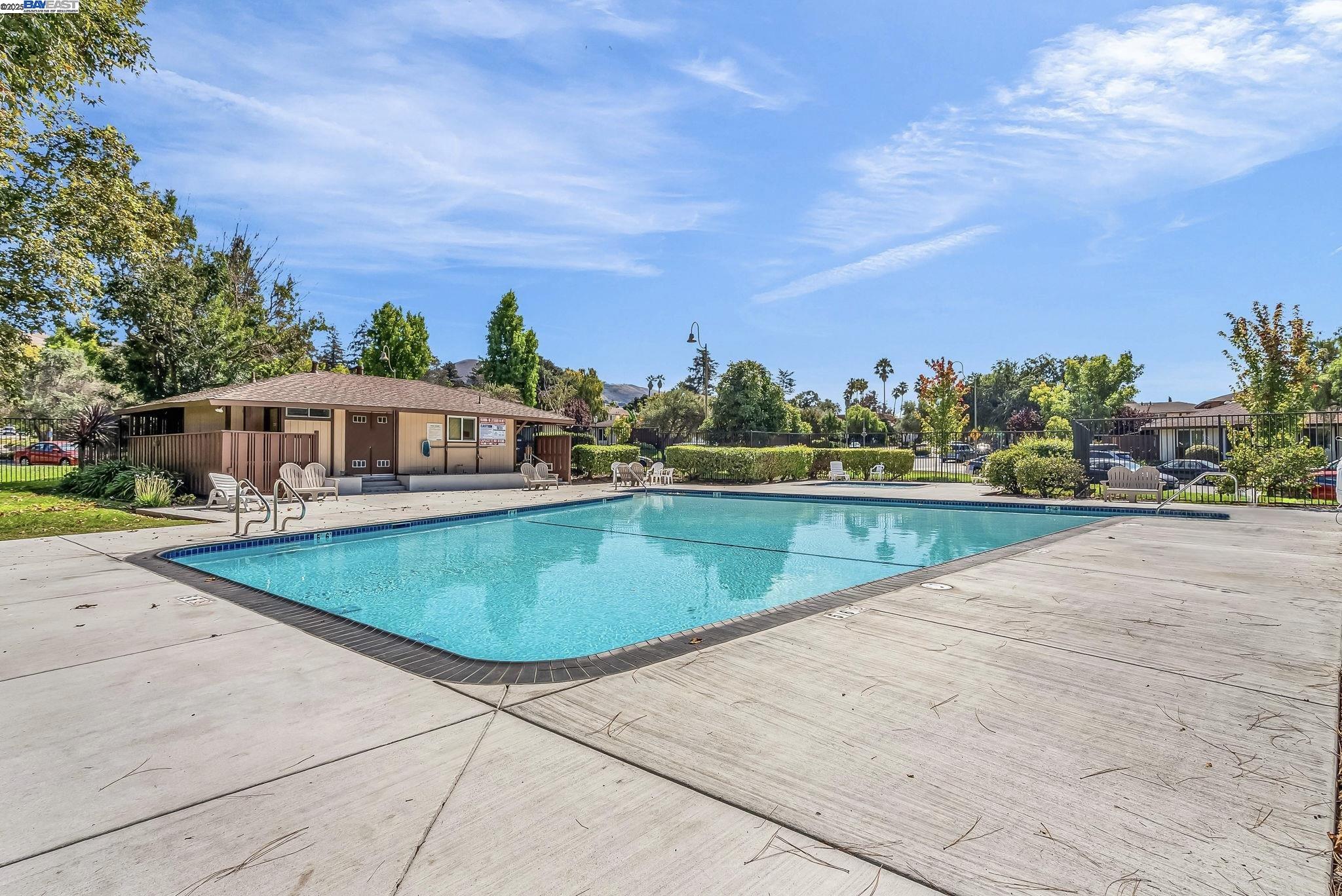 Photo #33: 41114301 Listing: Photo #33
