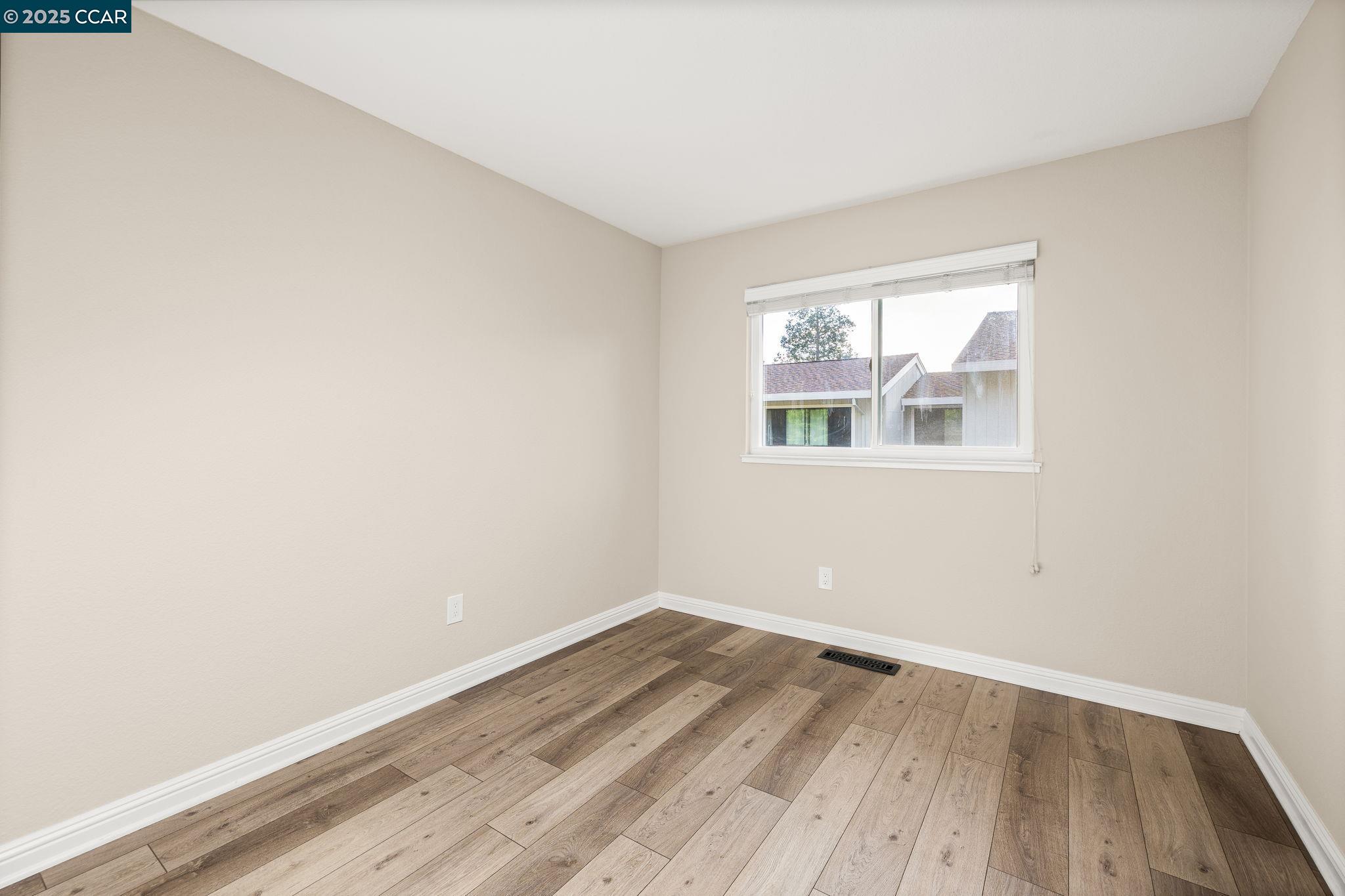 Photo #15: 41114315 Listing: Photo #15