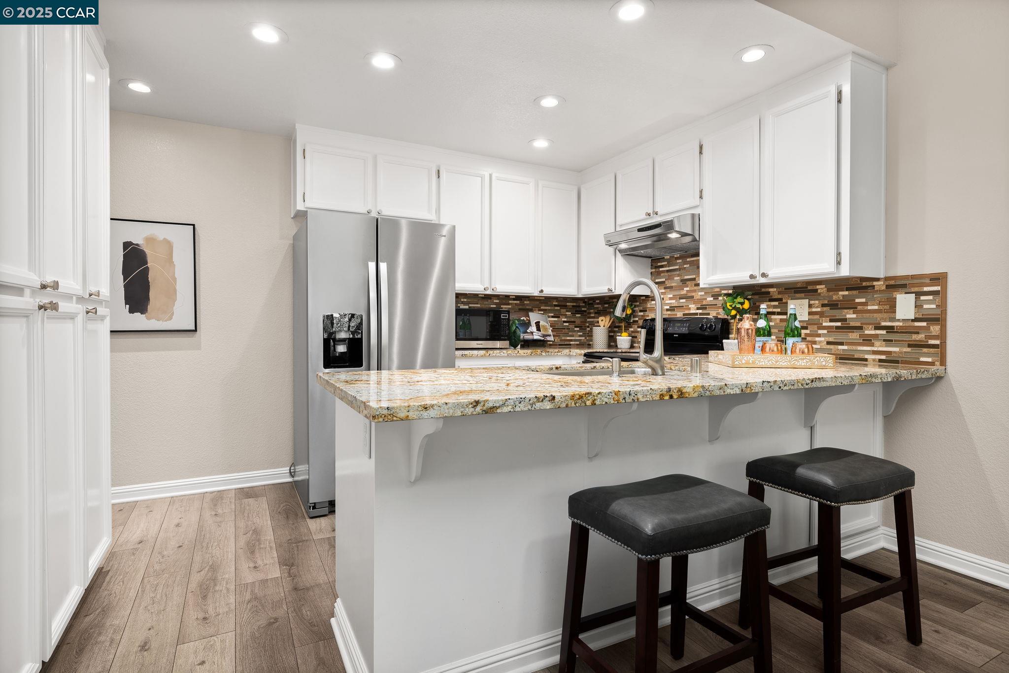 Photo #5: 41114315 Listing 