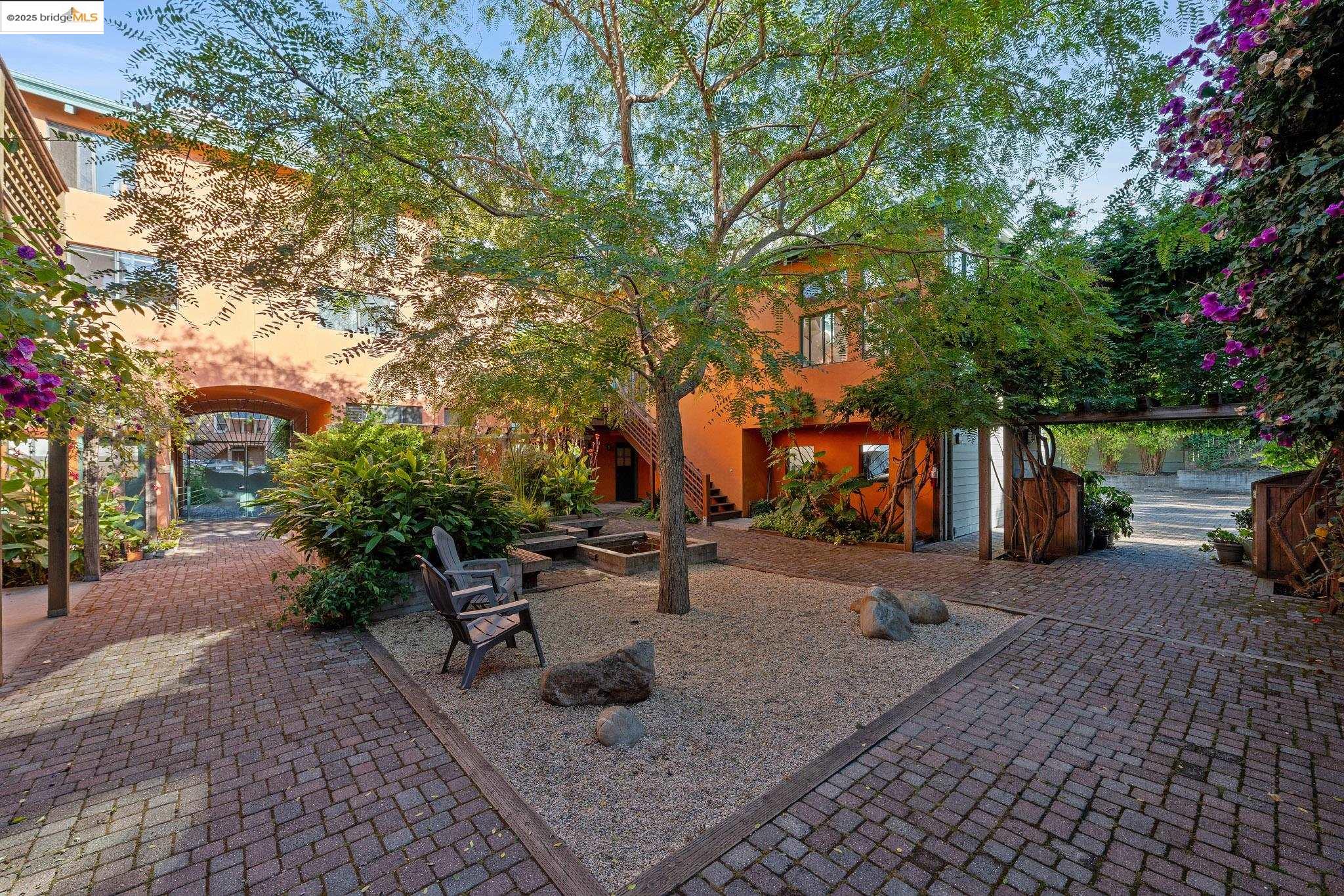 Photo #32: 41114321 Listing: Photo #32
