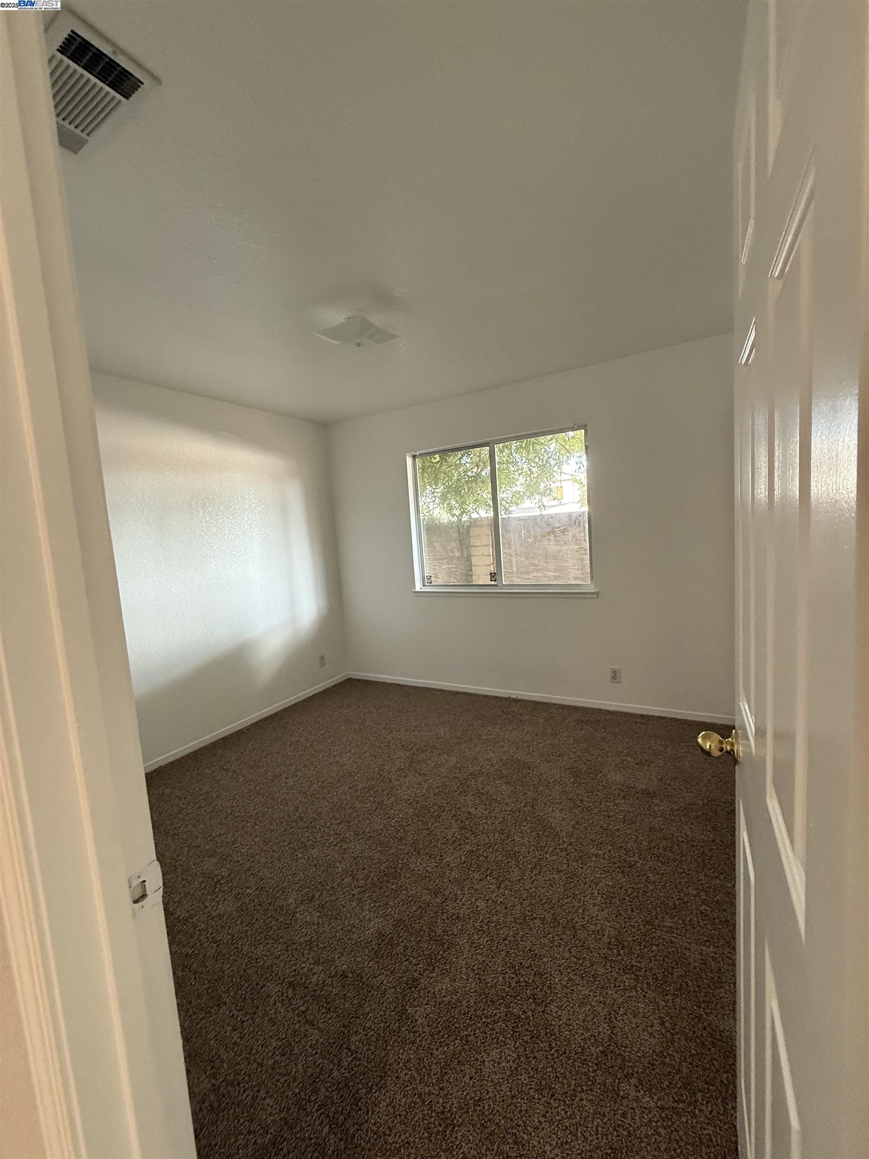 Detail Gallery Image 10 of 17 For 2932 Alcott Ct, Modesto,  CA 95355 - 4 Beds | 2 Baths