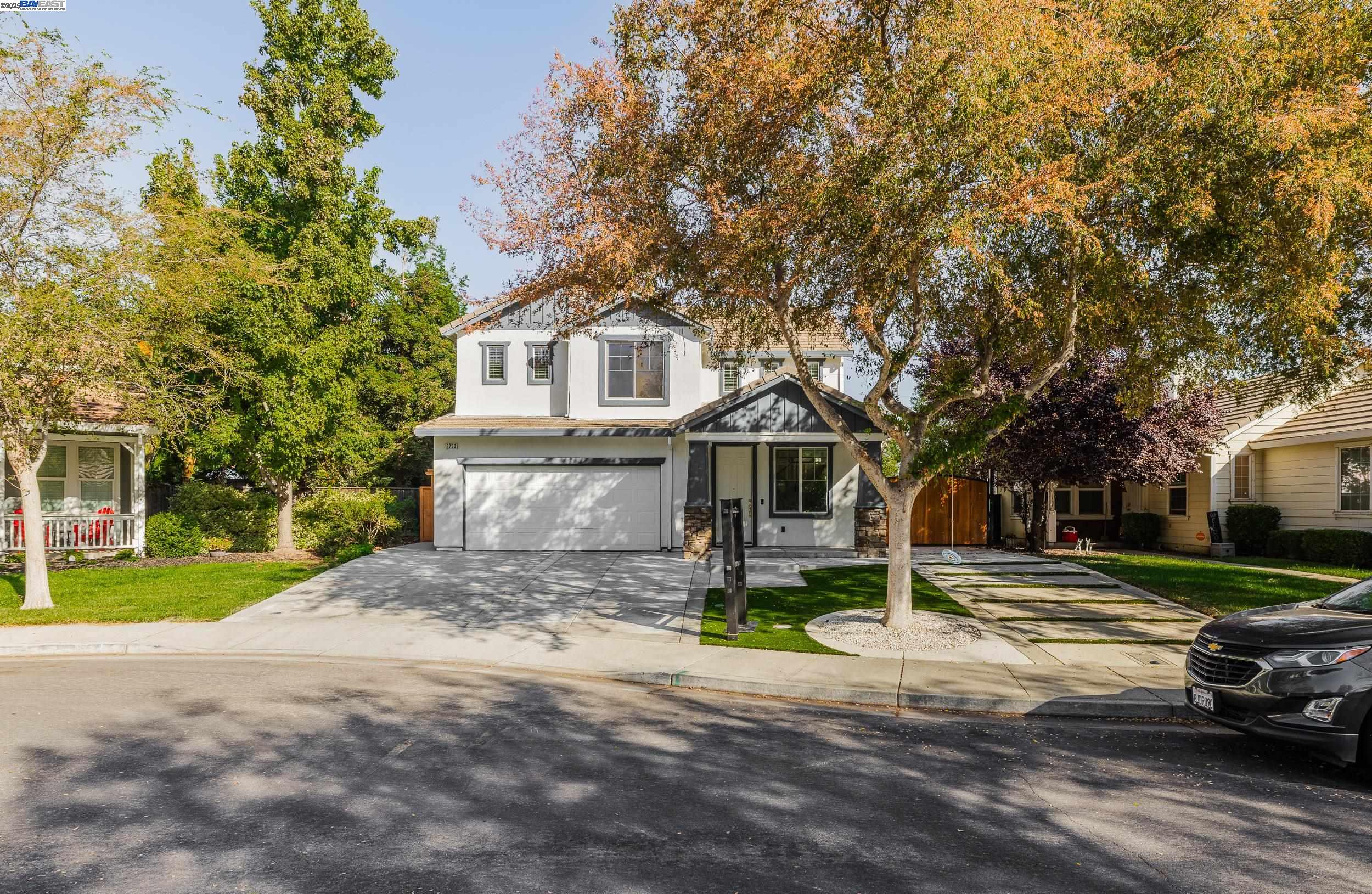 Front Image Thumbnail for BE41114327